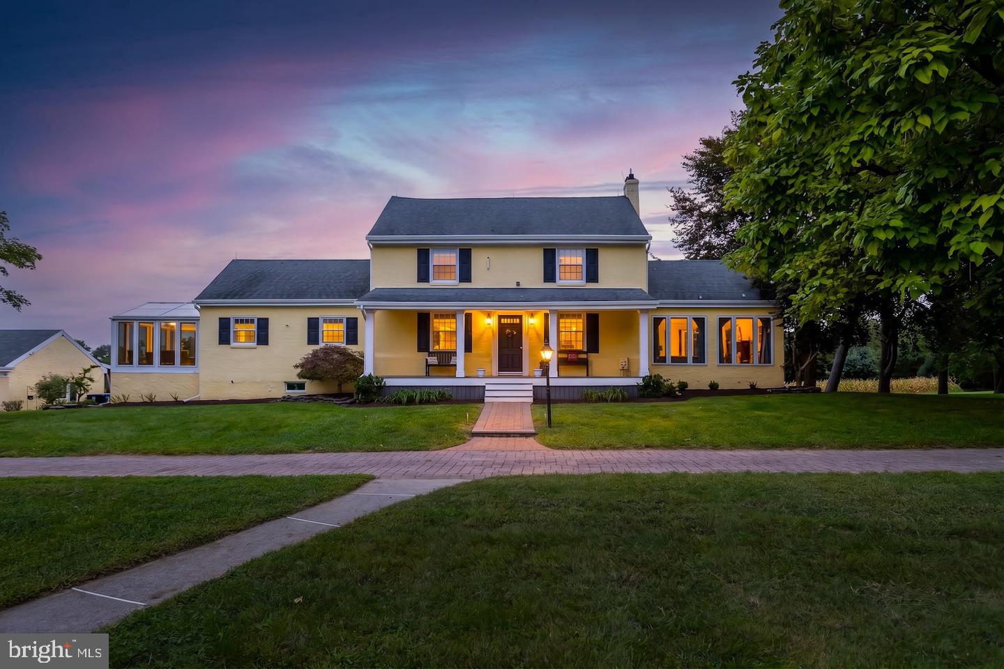 1445 COMMISSIONERS ROAD