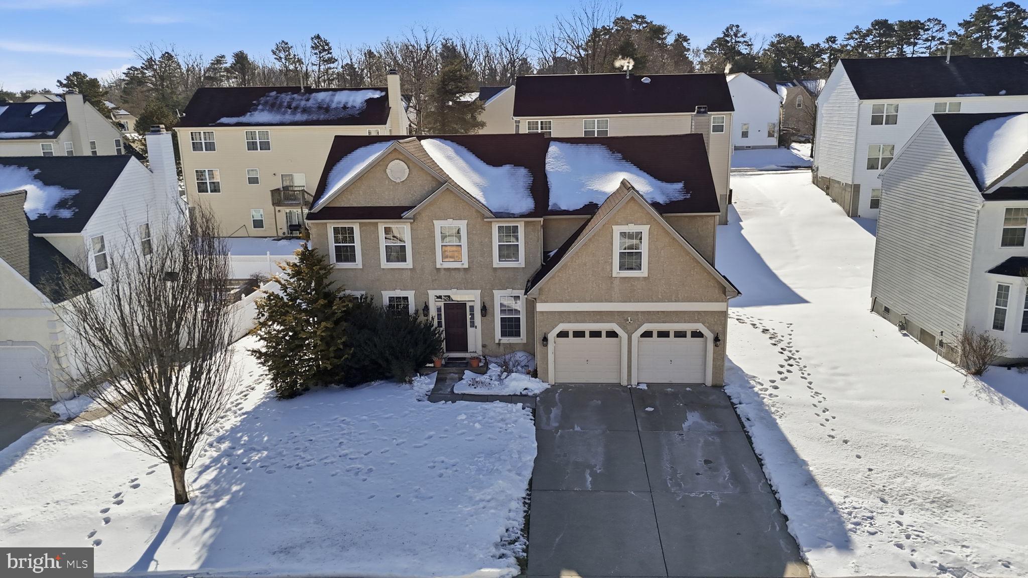 WILTONS CORNER - Residential