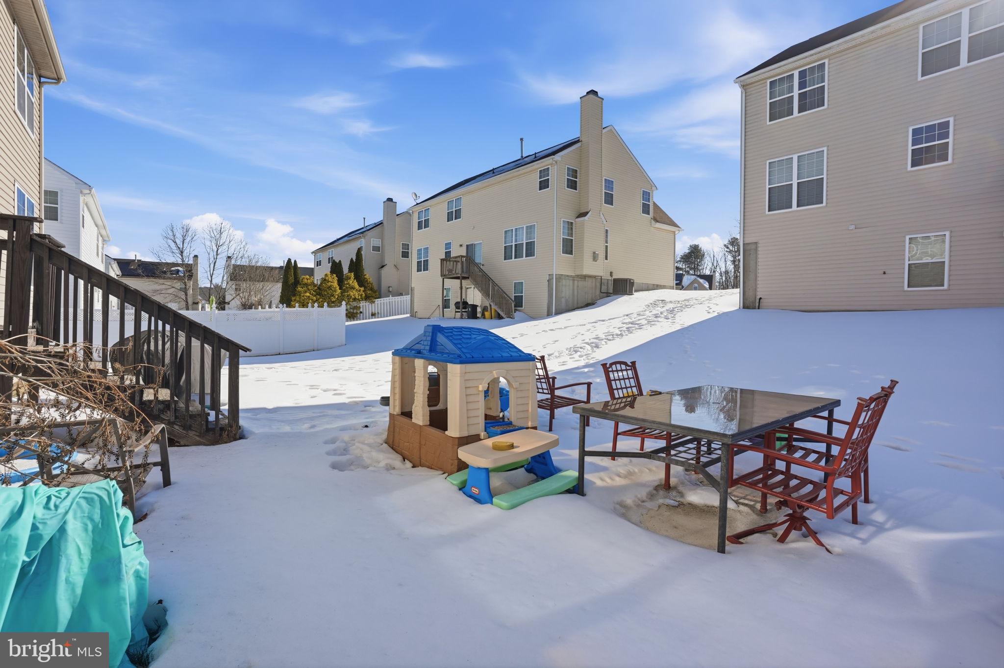 WILTONS CORNER - Residential