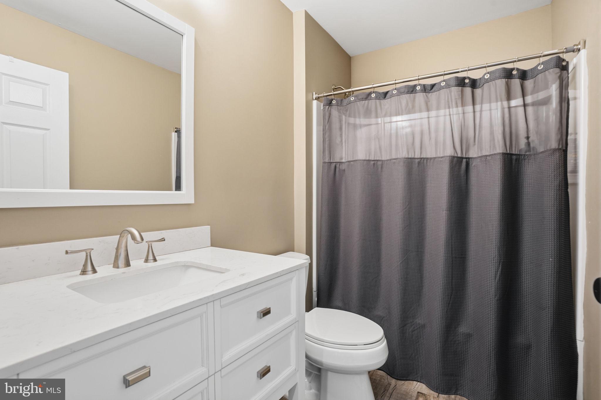 WILTONS CORNER - Residential