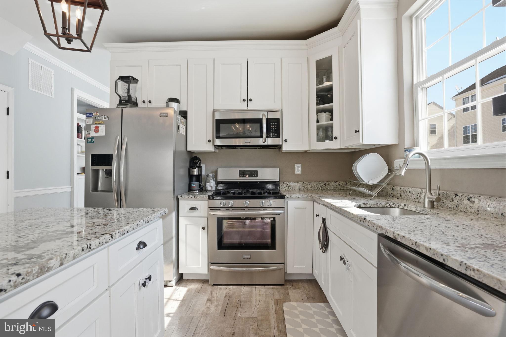 WILTONS CORNER - Residential