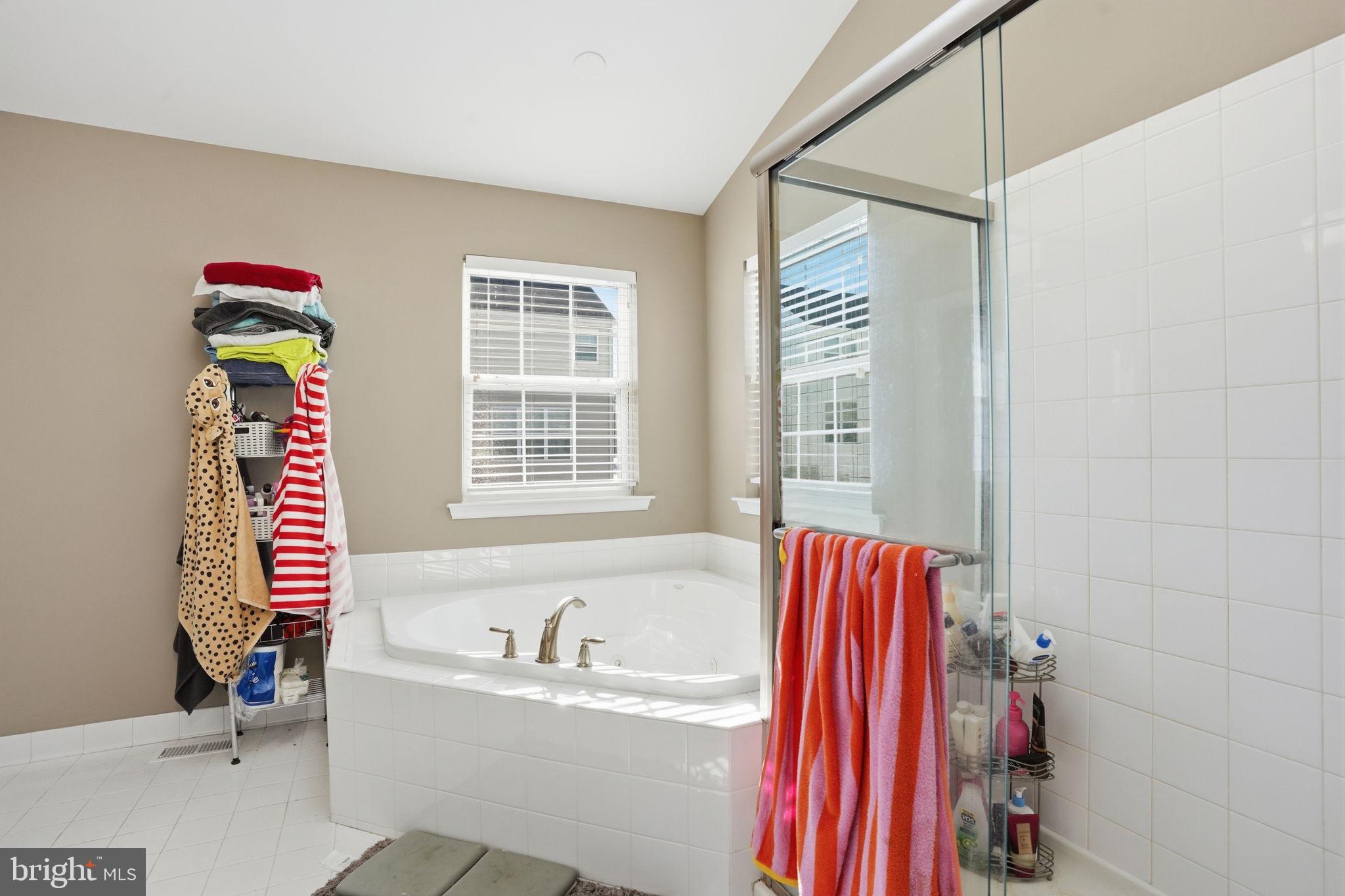 WILTONS CORNER - Residential