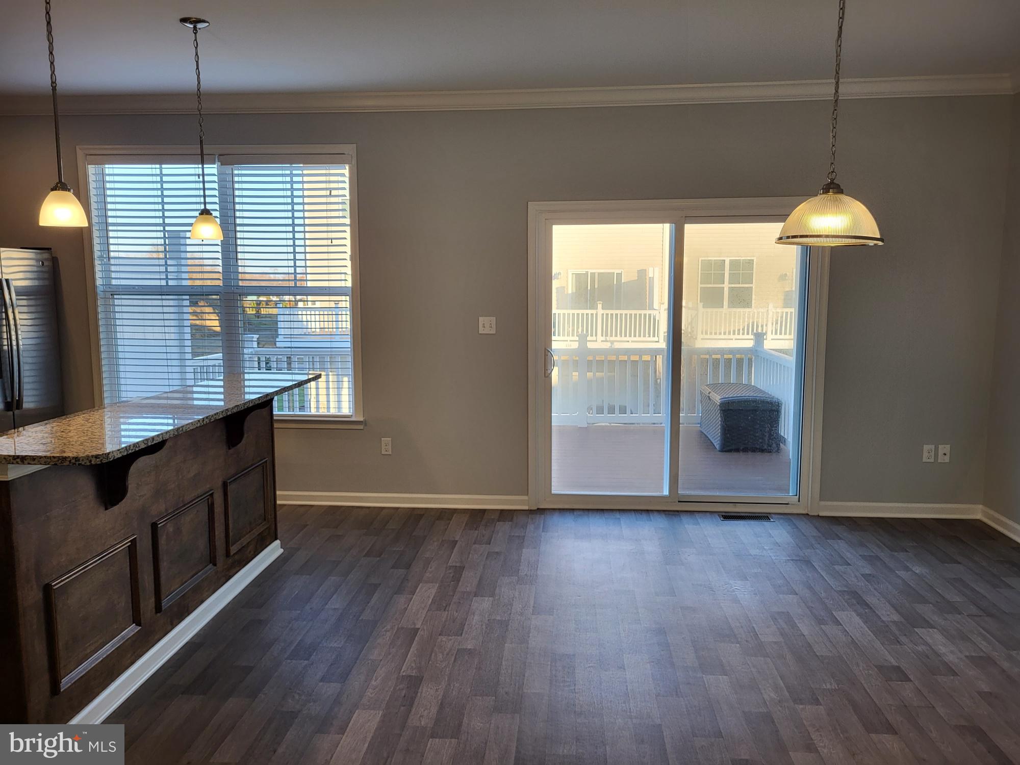 ELLENDALE - Residential Lease