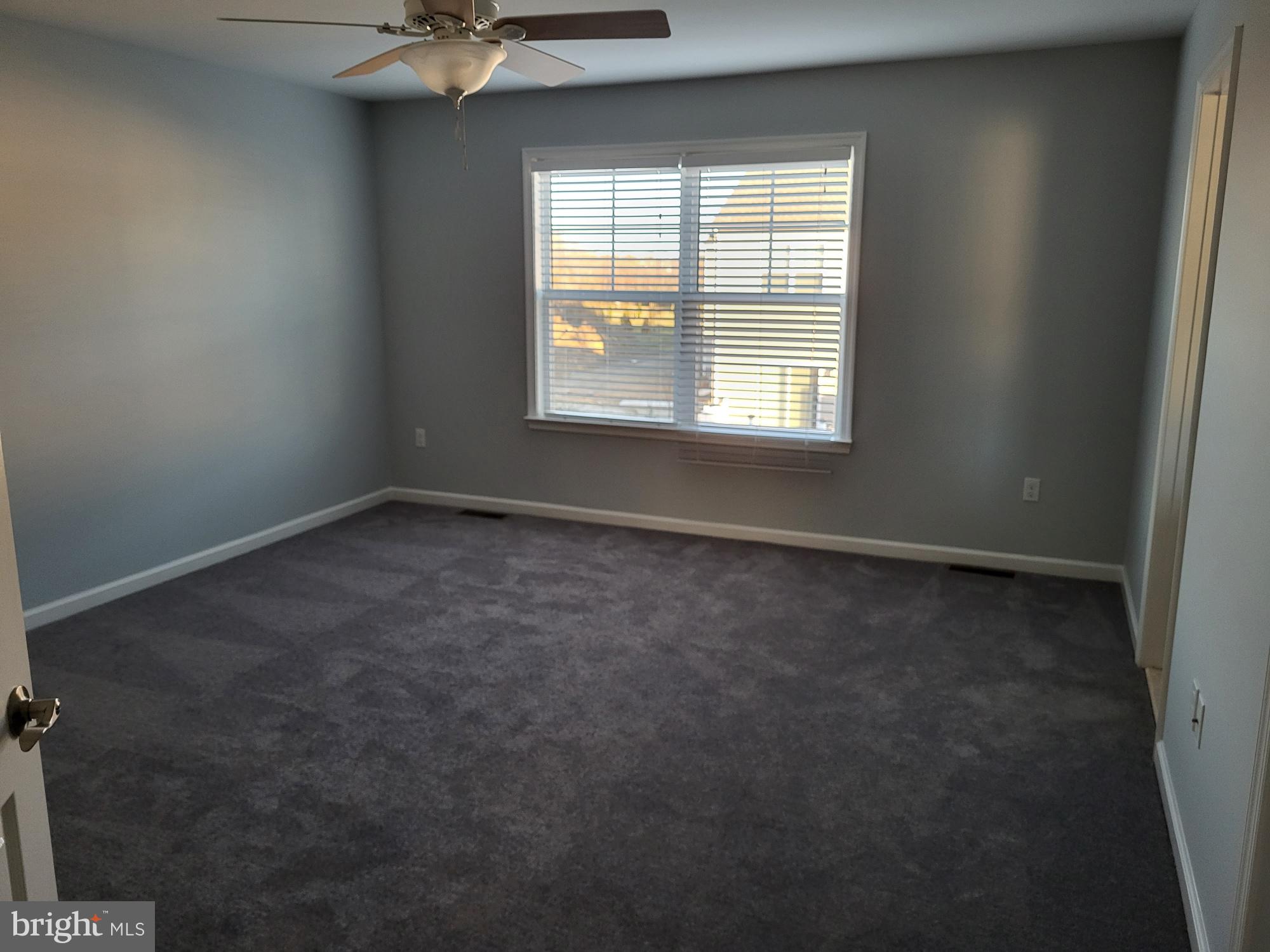 ELLENDALE - Residential Lease