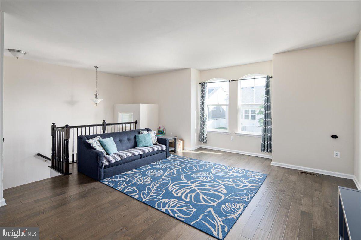 EMBREY MILL - Residential