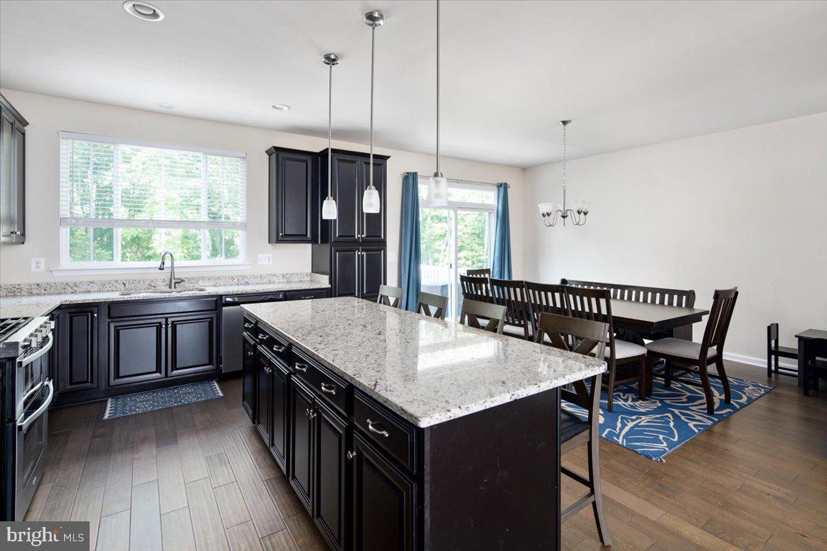 EMBREY MILL - Residential