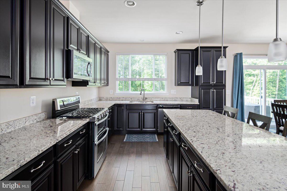 EMBREY MILL - Residential