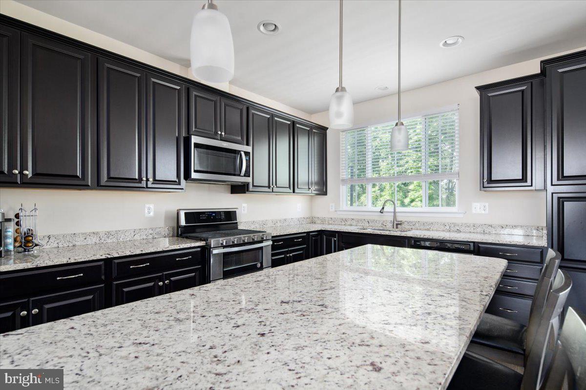 EMBREY MILL - Residential