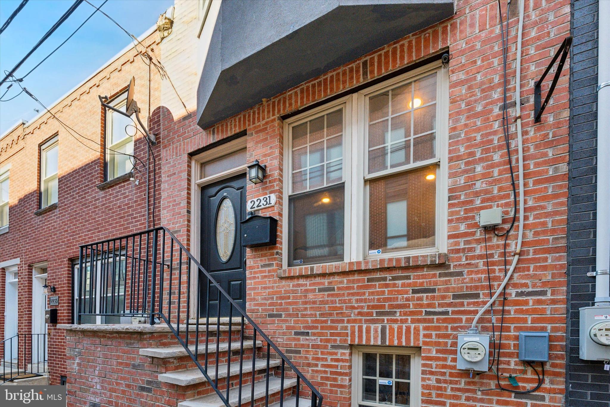 Welcome to this beautifully renovated 3-bedroom, 2.5-bath home in the sought-after Graduate Hospital neighborhood of Philadelphia. Tucked away on a peaceful, picturesque street, this home features an inviting open floor plan with hardwood floors, soaring ceilings, and abundant natural light. The modern kitchen is a chef's dream, equipped with stainless steel appliances, quartz countertops, a slide-in gas range, and ample storage space, making it perfect for entertaining.
The main bedroom, located on the third floor, serves as a serene retreat, complete with a cozy deck that offers stunning city views. The second and third bathrooms are conveniently situated on their own floor, providing privacy and easy access away from the main living space. The finished basement adds valuable extra living space, ideal for a home office or family room. Step outside to a private back patio, perfect for barbecues or a small garden.
Conveniently located within walking distance of local cafes, shops, and public transportation, this home combines the best of urban living with a friendly community atmosphere. Don't miss your chance to claim this charming Graduate Hospital gem! Note: Owner is a licensed PA realtor. Seller will pay Buyer's Philadelphia Transfer tax.