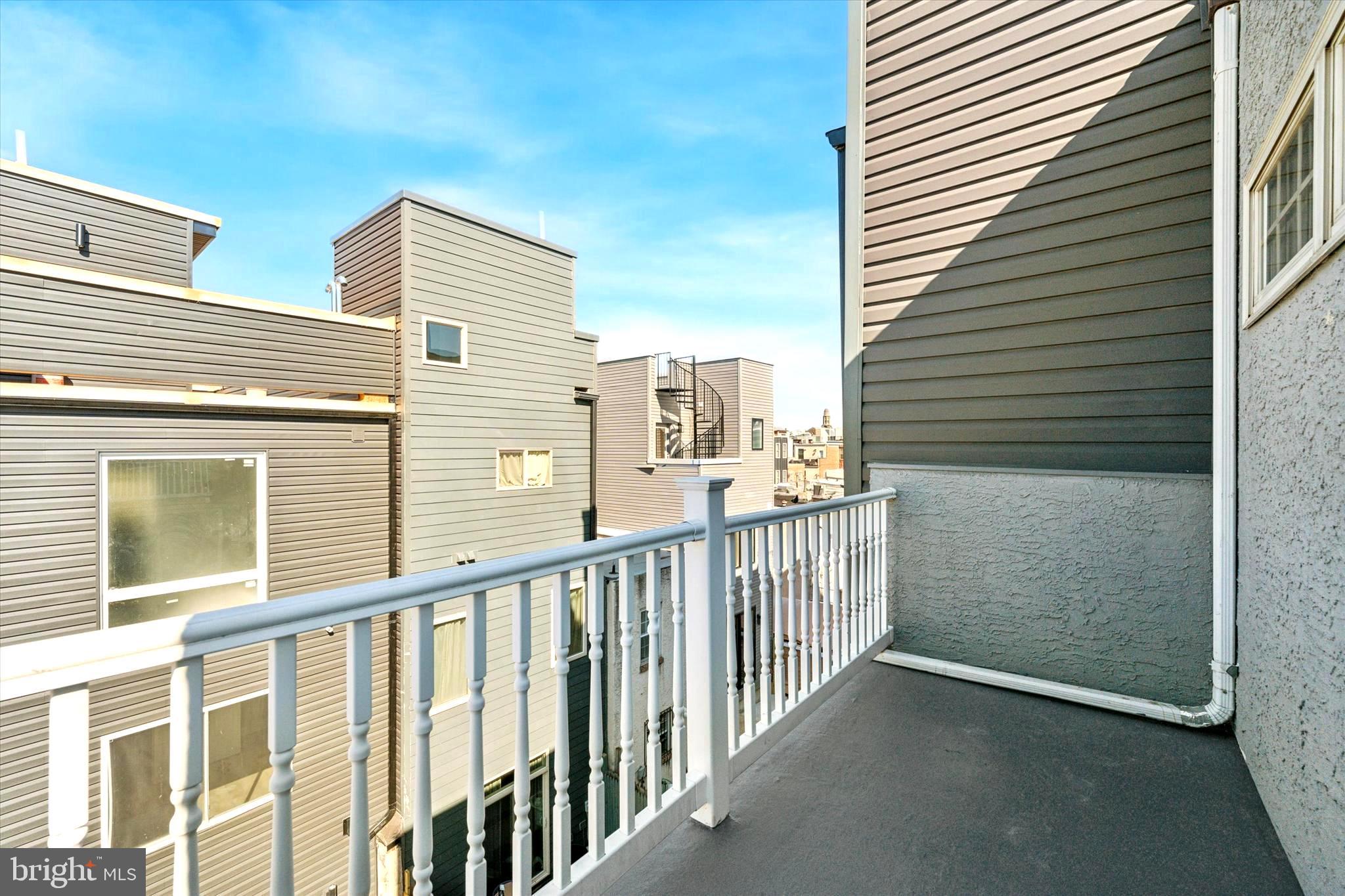 GRADUATE HOSPITAL - Residential