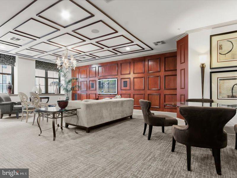 1111 NW 25TH STREET NW 902