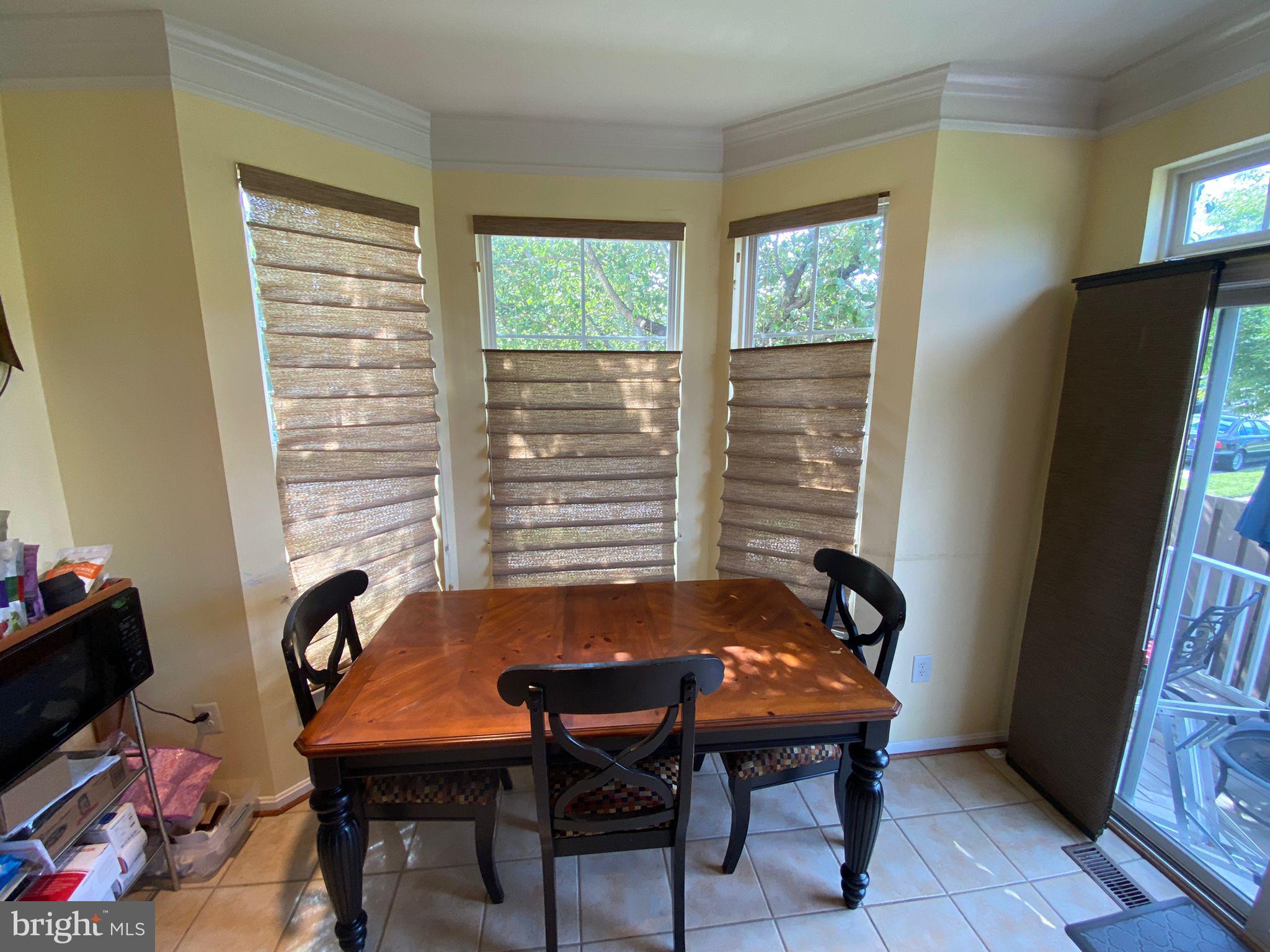 SEVEN OAKS - Residential