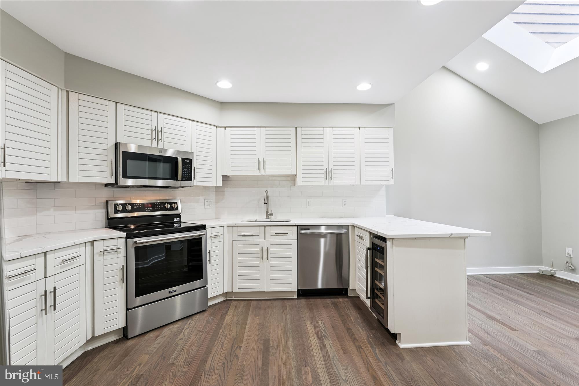 FAWSETT FARMS MANOR - Residential