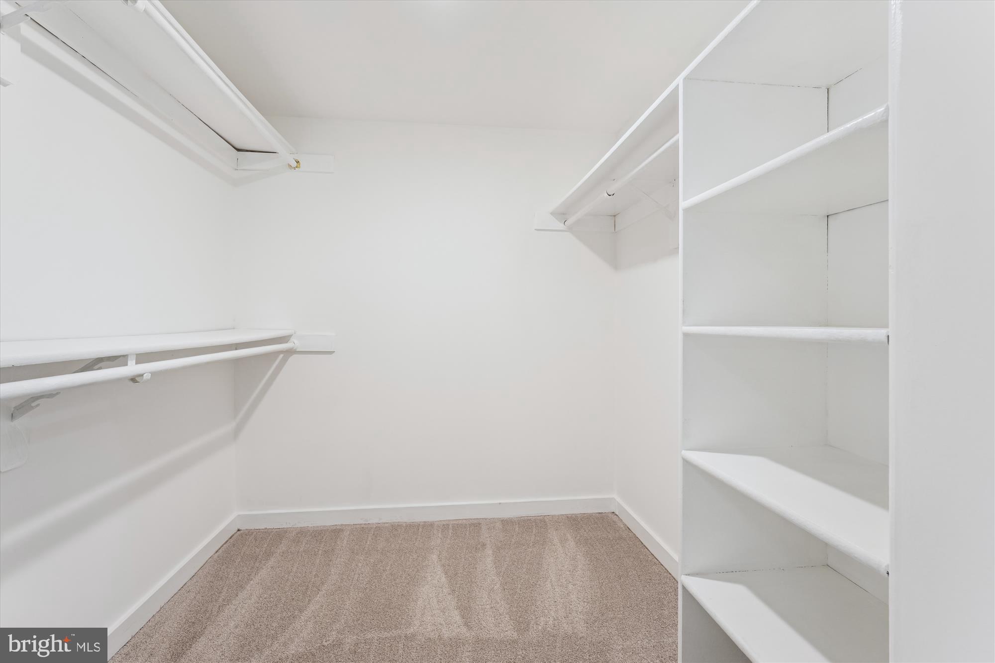 FAWSETT FARMS MANOR - Residential