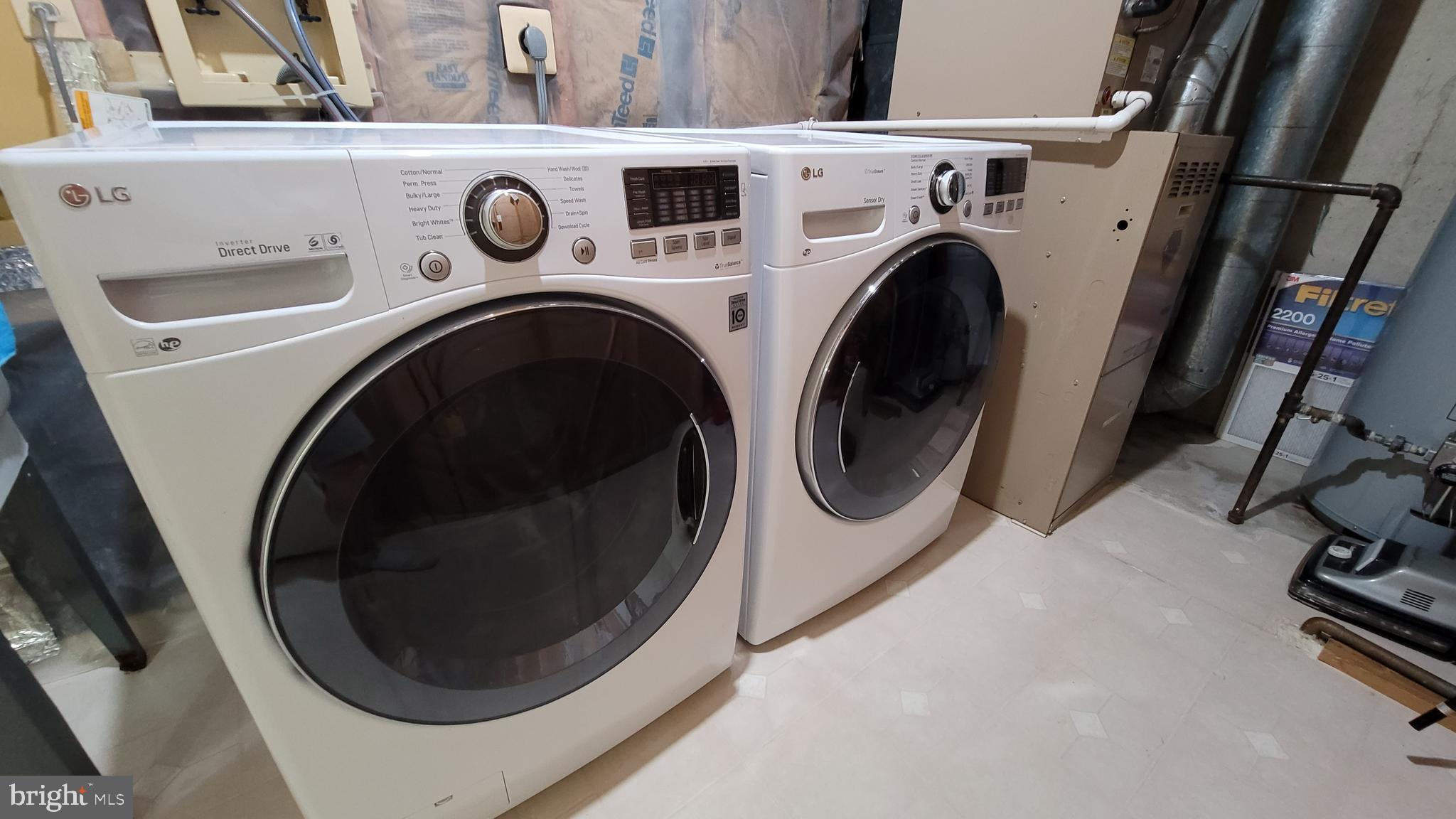 FAWSETT FARMS MANOR - Residential