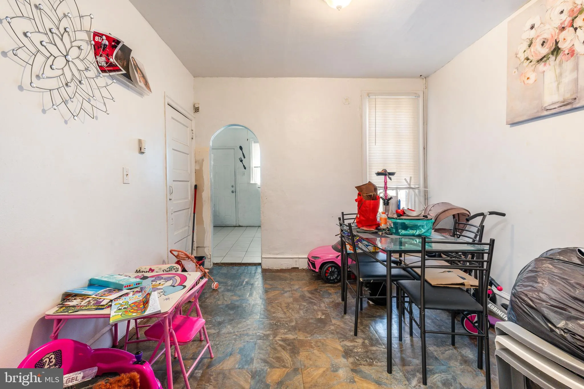 Philadelphia, Pennsylvania 19146, United States, 3 Bedrooms Bedrooms, ,1 BathroomBathrooms,Residential,Pending,82618