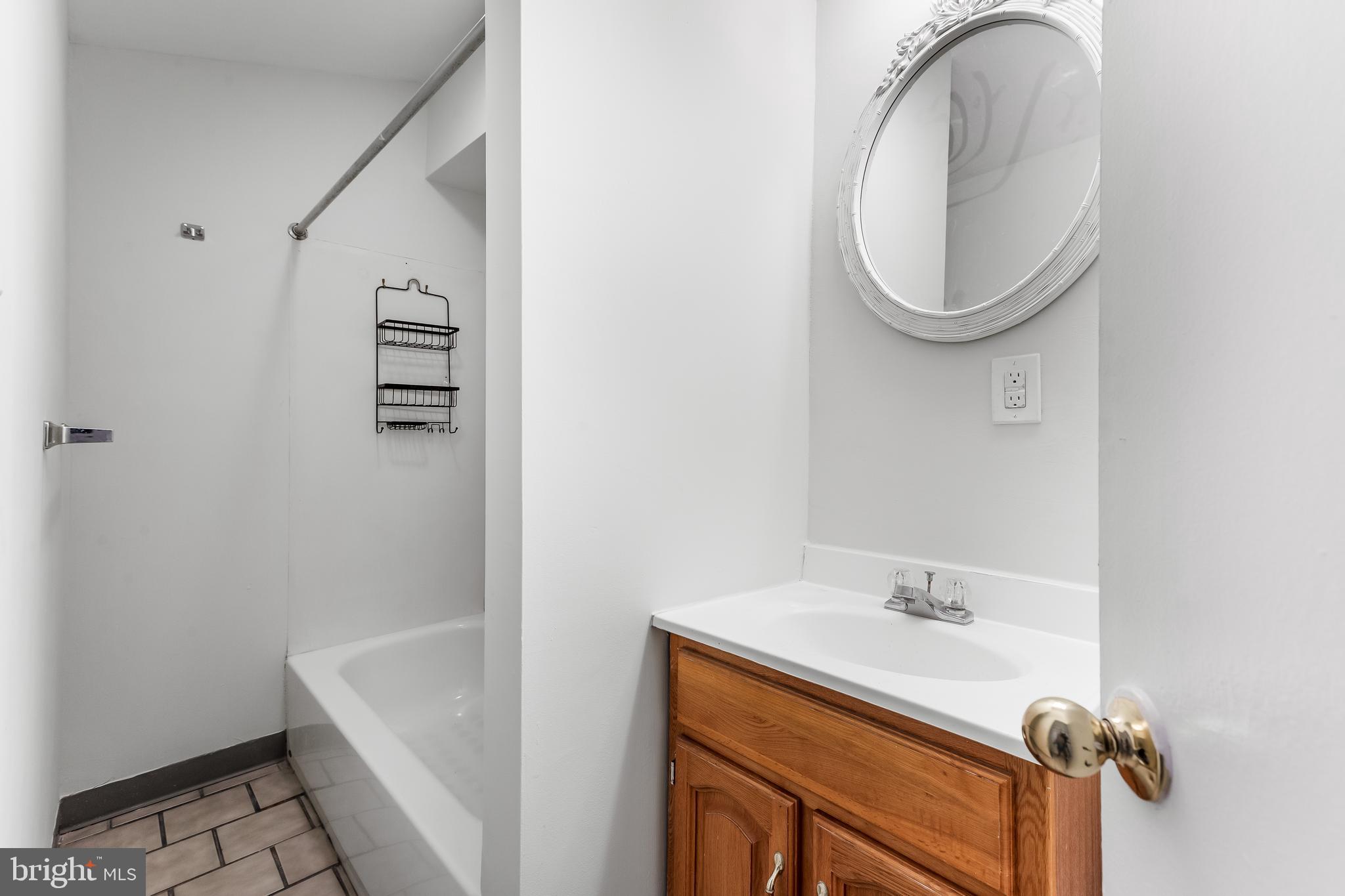 FELLS POINT HISTORIC DISTRICT - Residential Lease