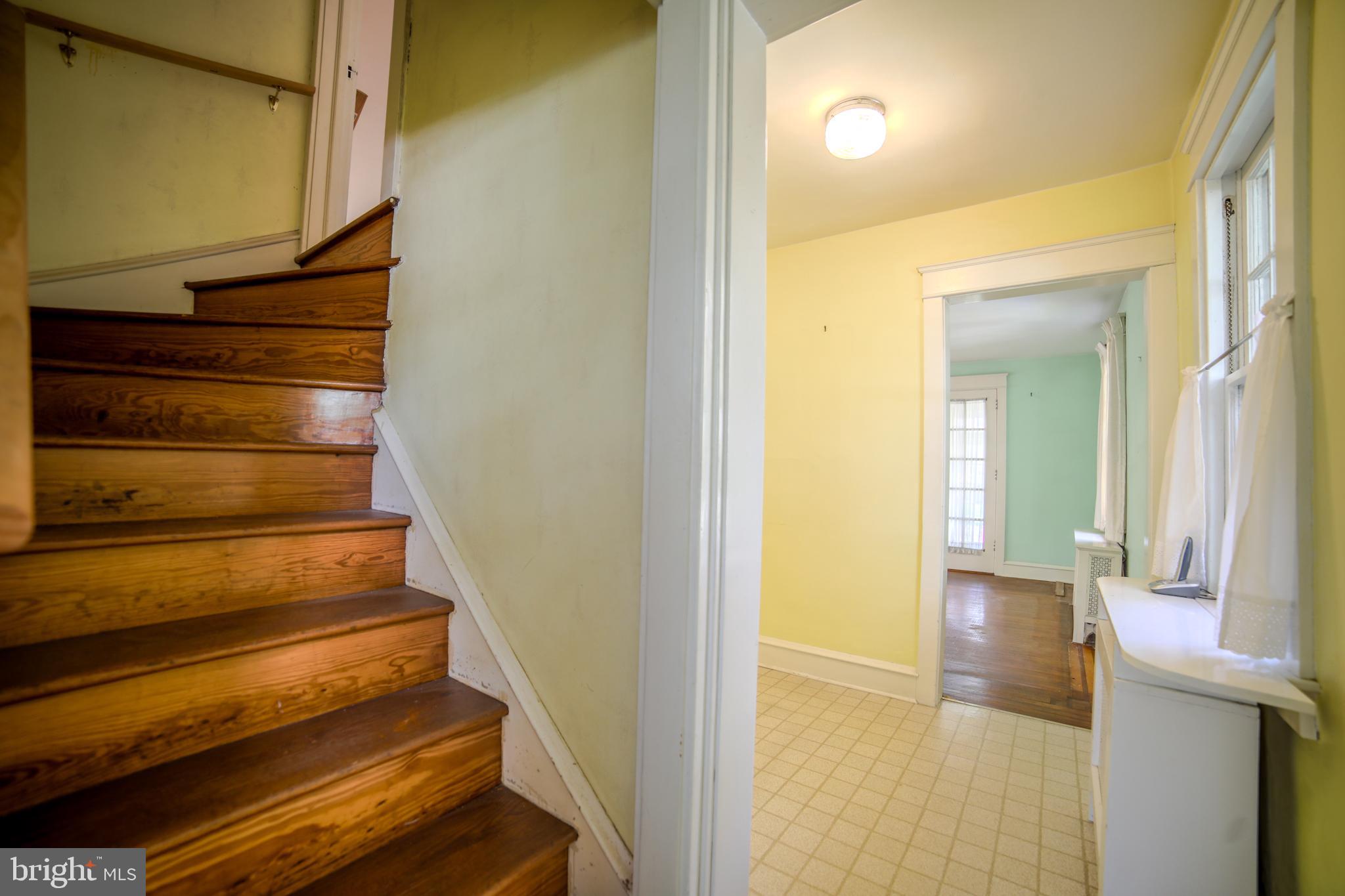 MERION WEST - Residential