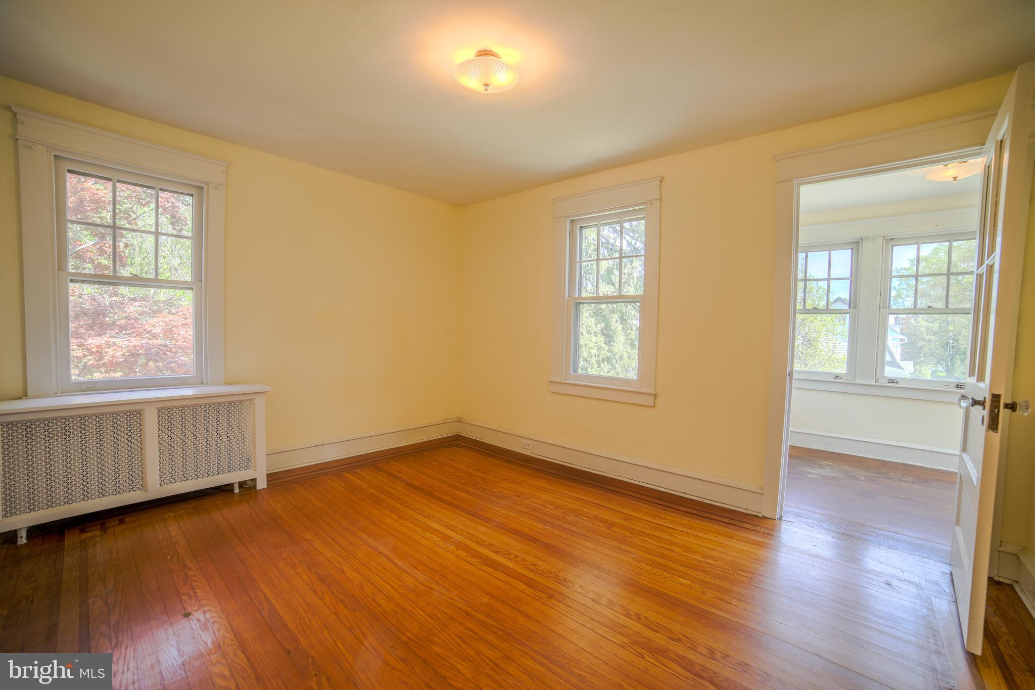 MERION WEST - Residential