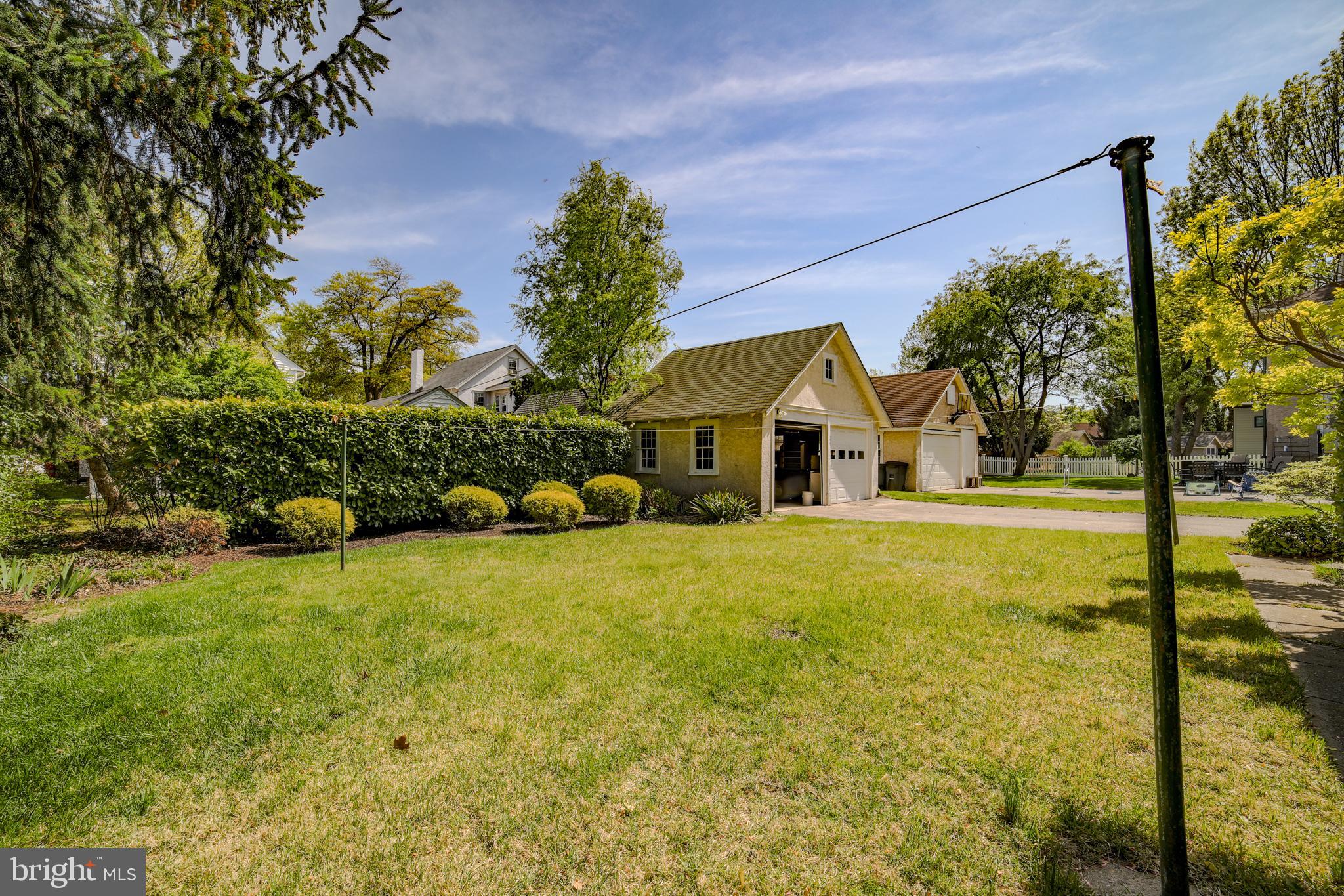 MERION WEST - Residential