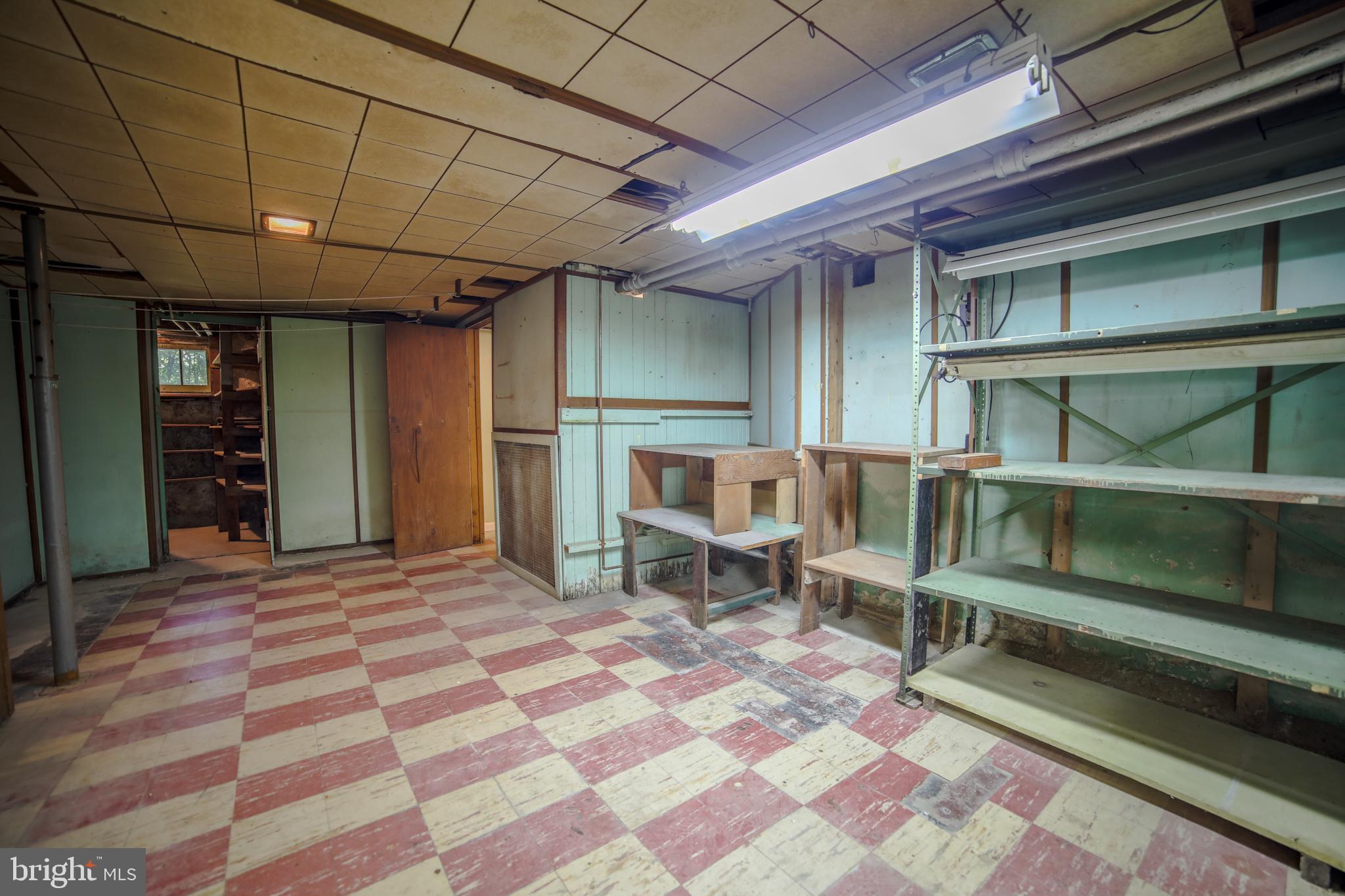 MERION WEST - Residential