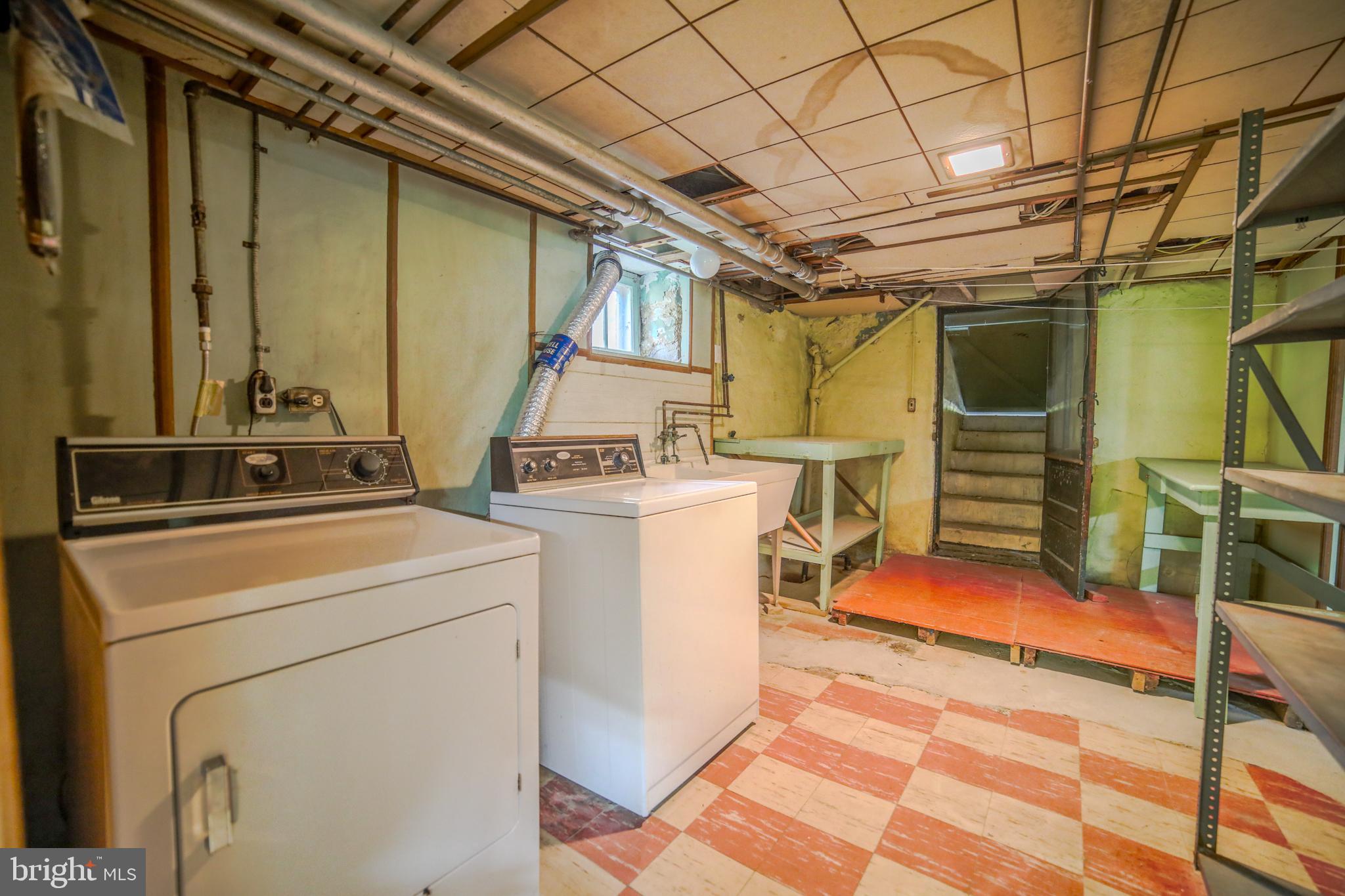 MERION WEST - Residential