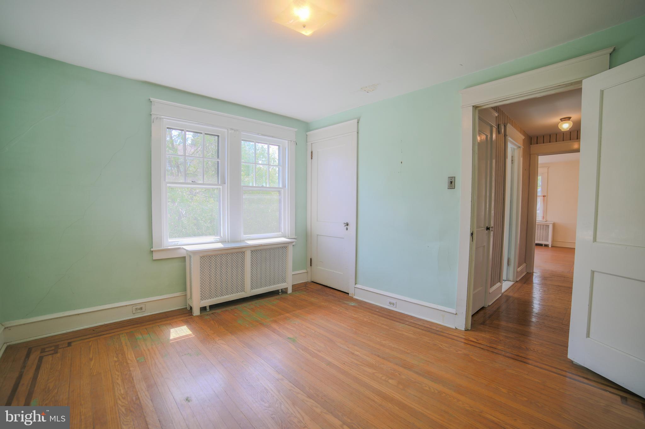 MERION WEST - Residential