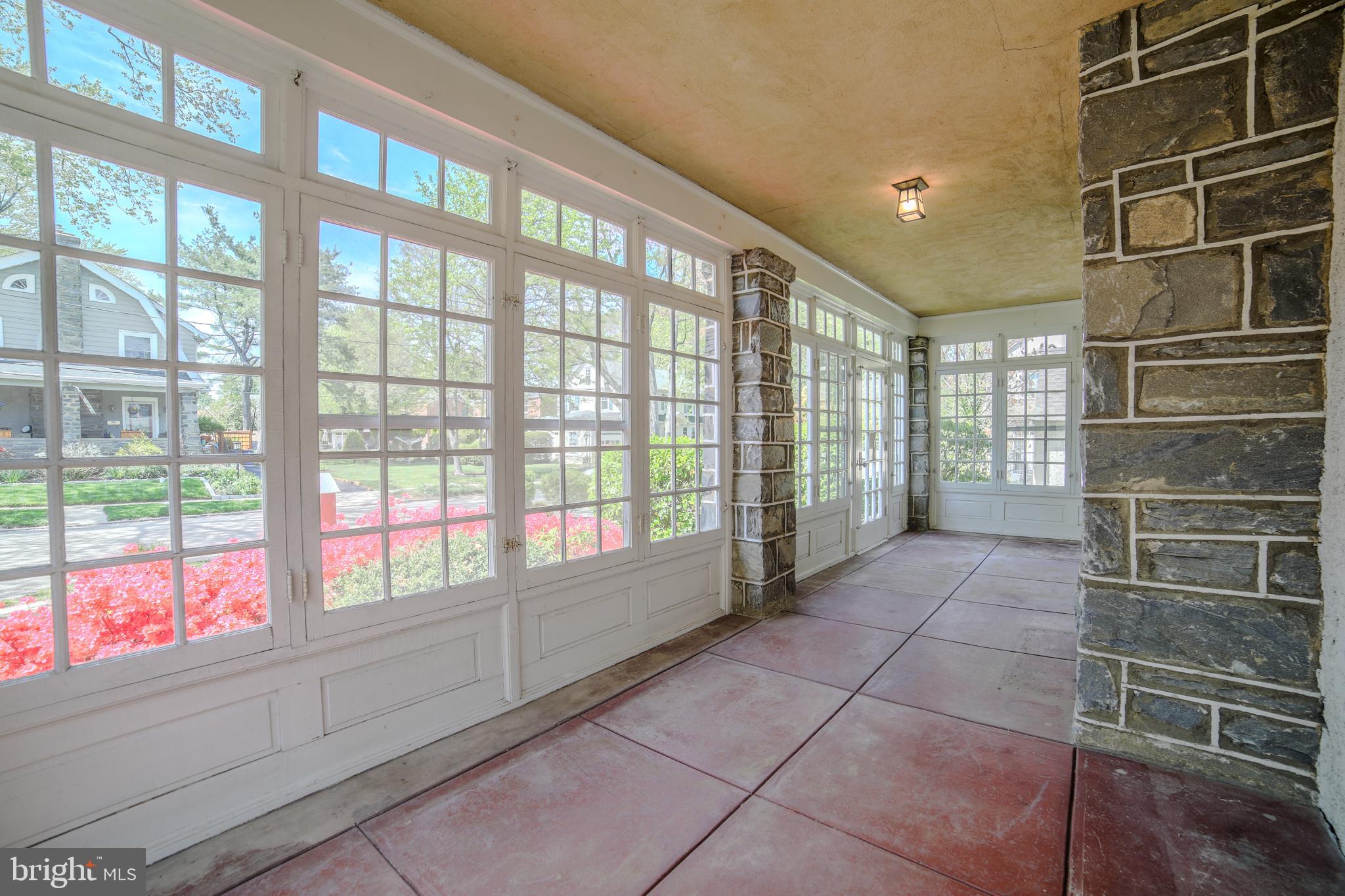 MERION WEST - Residential