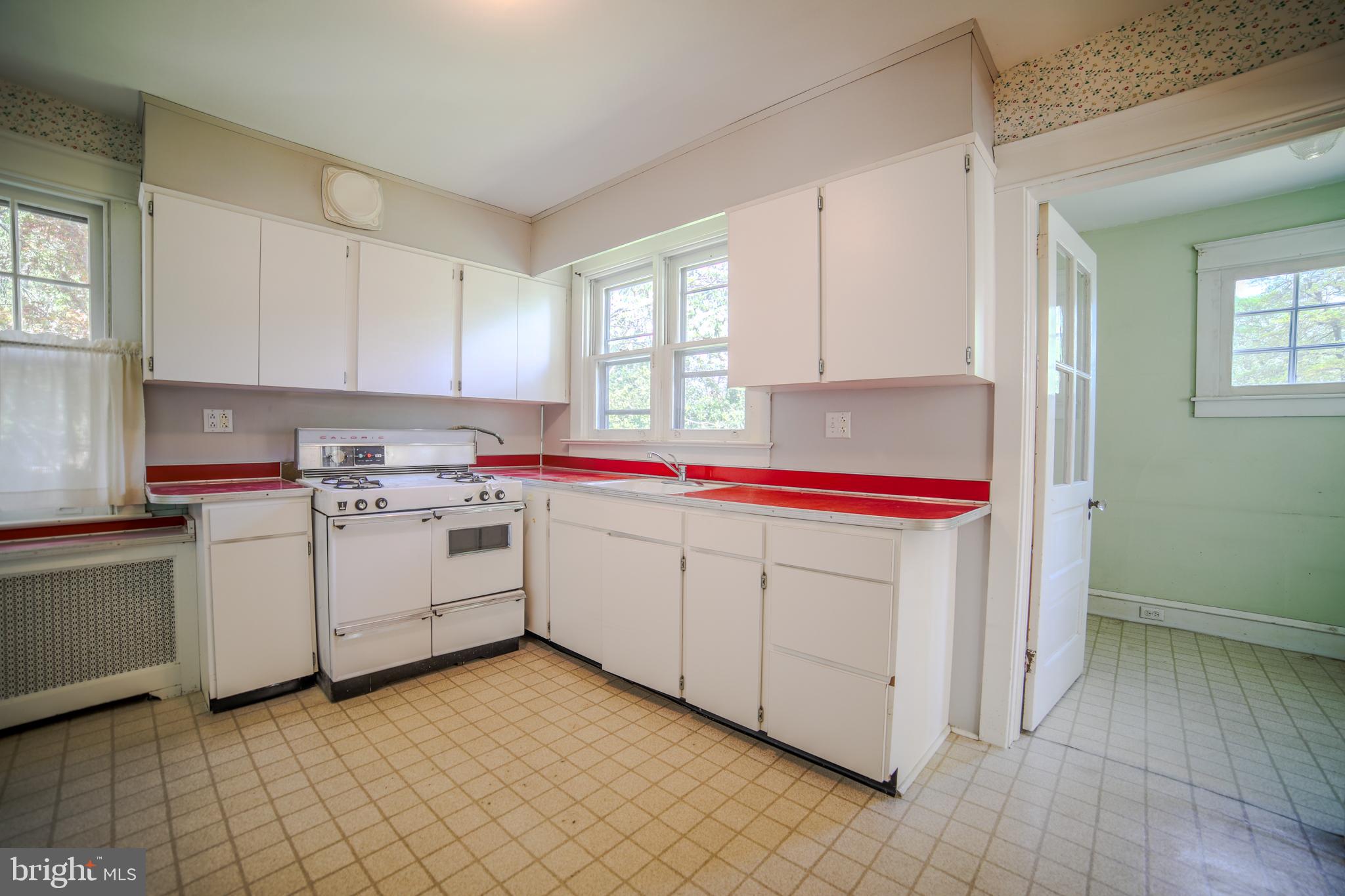 MERION WEST - Residential