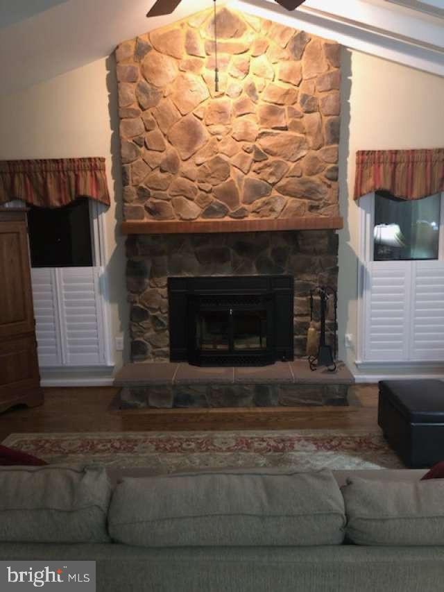 CHANDLER POINT - Residential