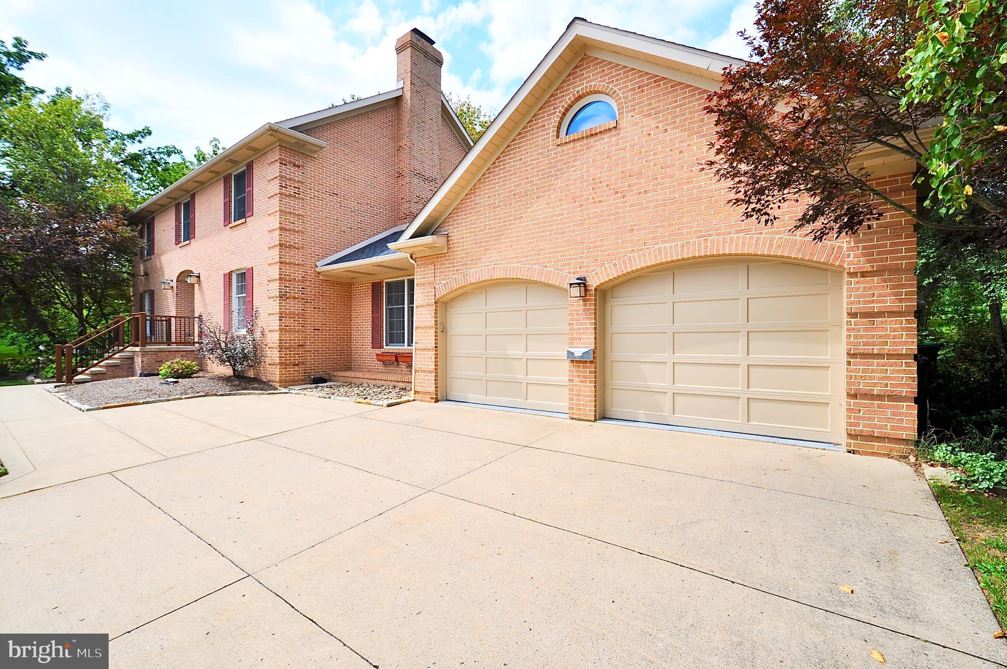 1346 SANDPIPER DRIVE