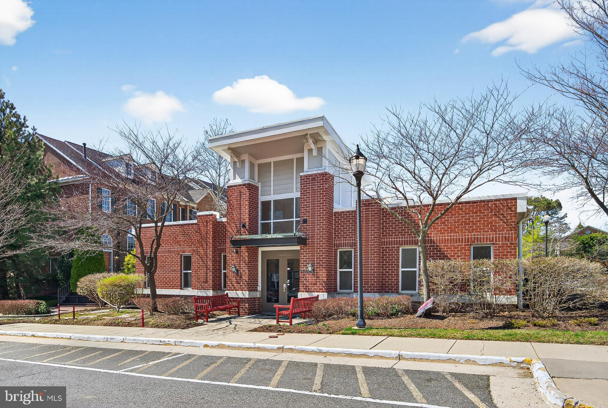 RESERVE AT TYSONS CORNER - Residential