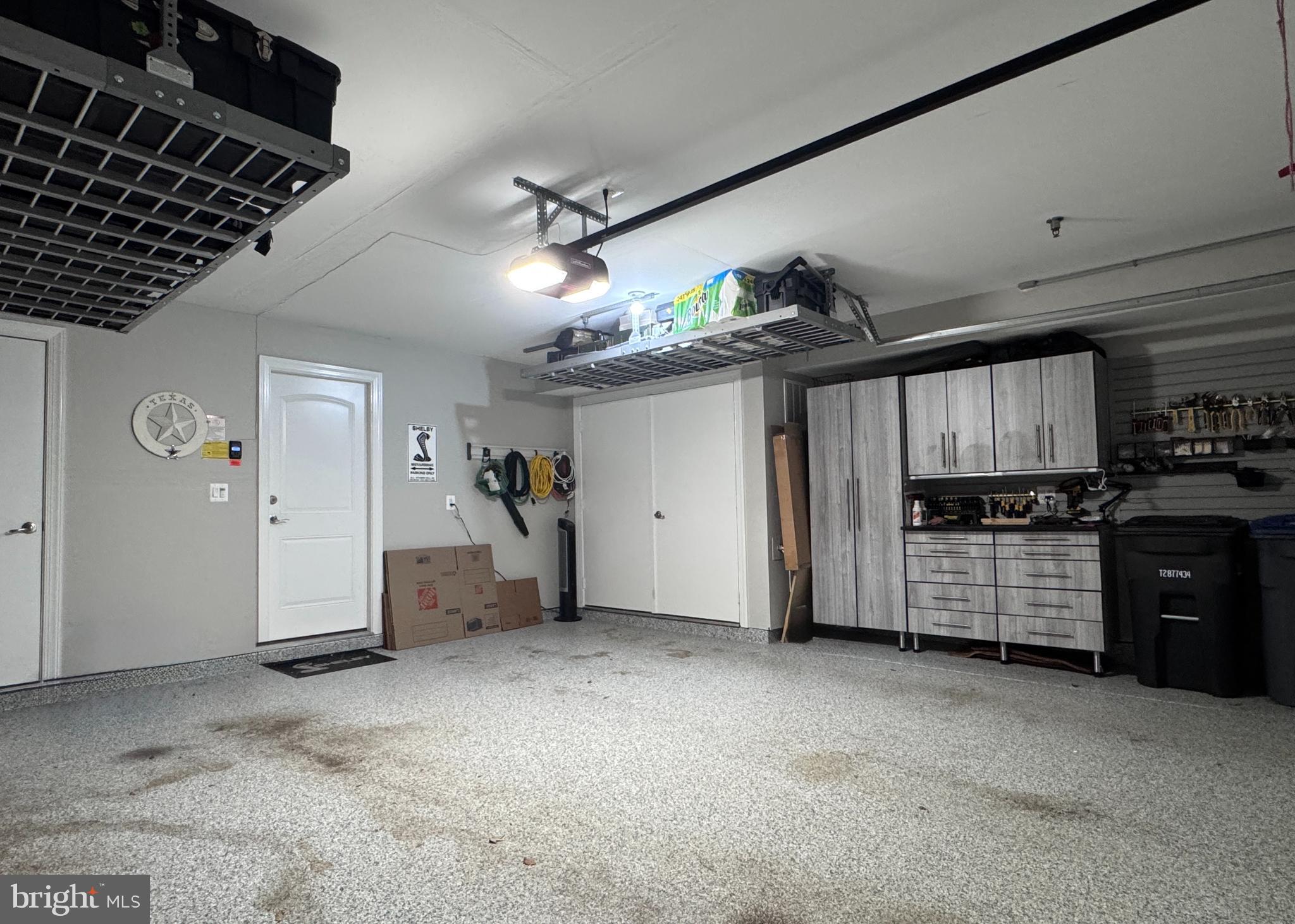 RESERVE AT TYSONS CORNER - Residential