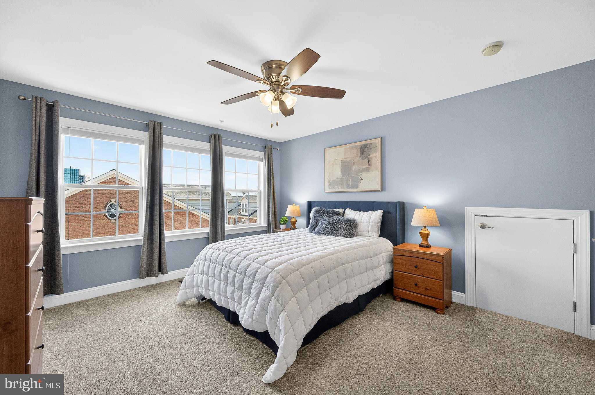 RESERVE AT TYSONS CORNER - Residential