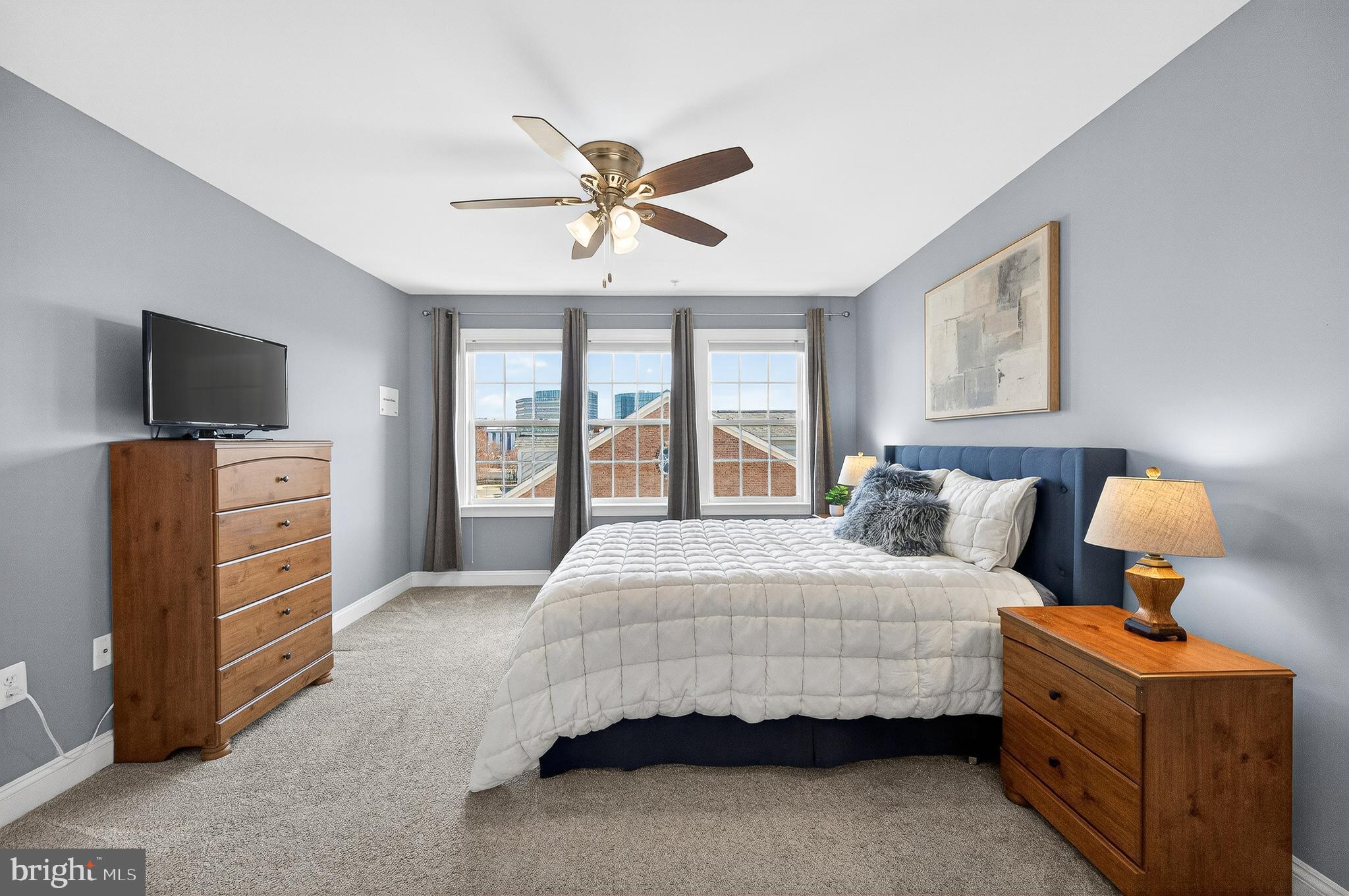 RESERVE AT TYSONS CORNER - Residential