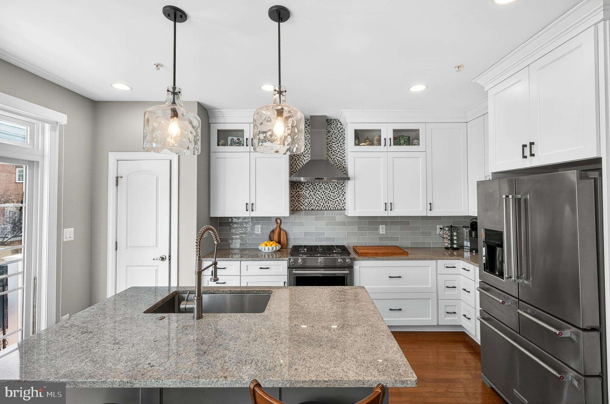 RESERVE AT TYSONS CORNER - Residential