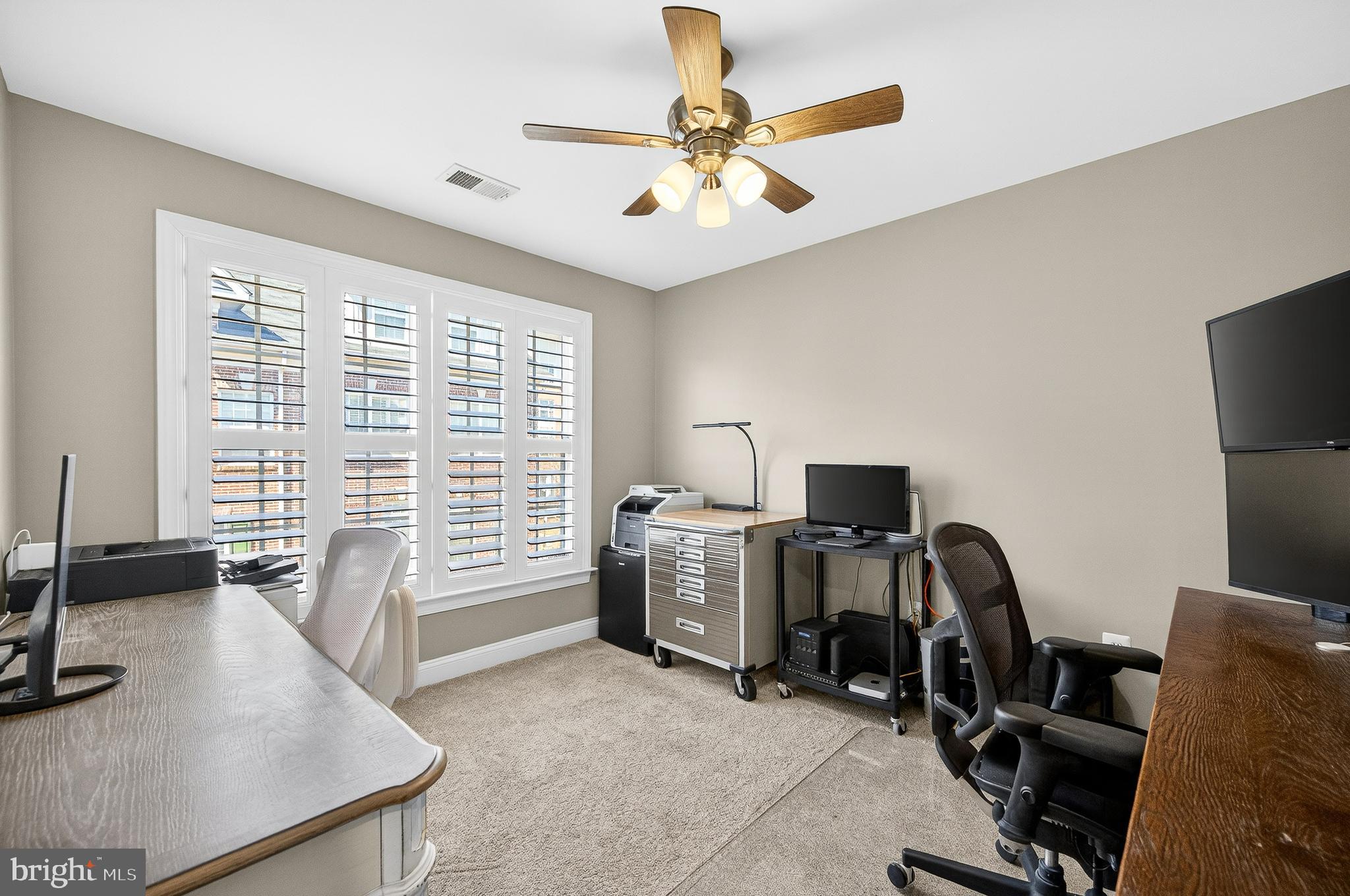 RESERVE AT TYSONS CORNER - Residential