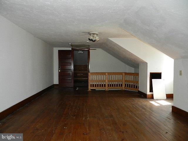 THE AVENUES - Residential