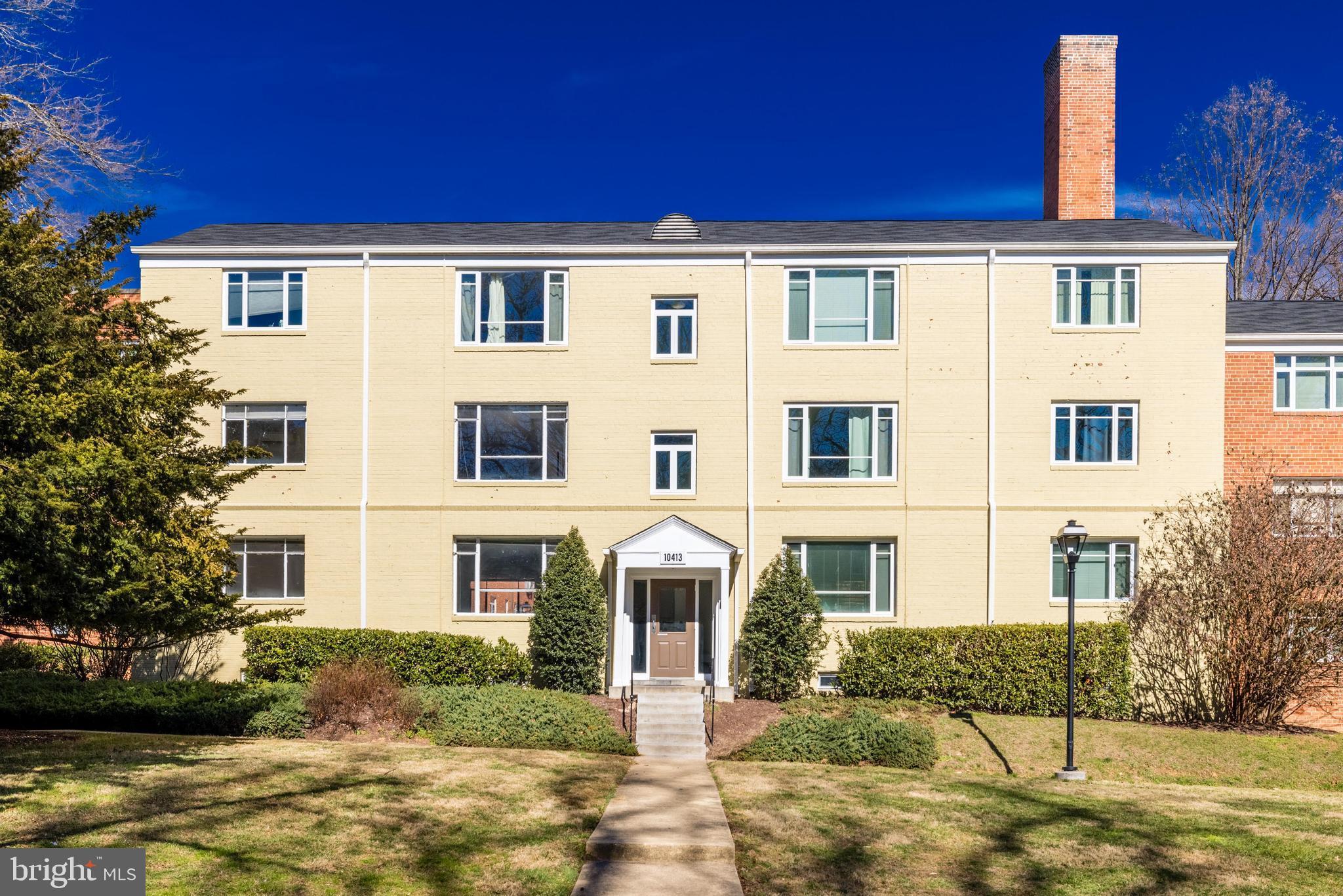 PARKSIDE CONDOMINIUMS - Residential Lease