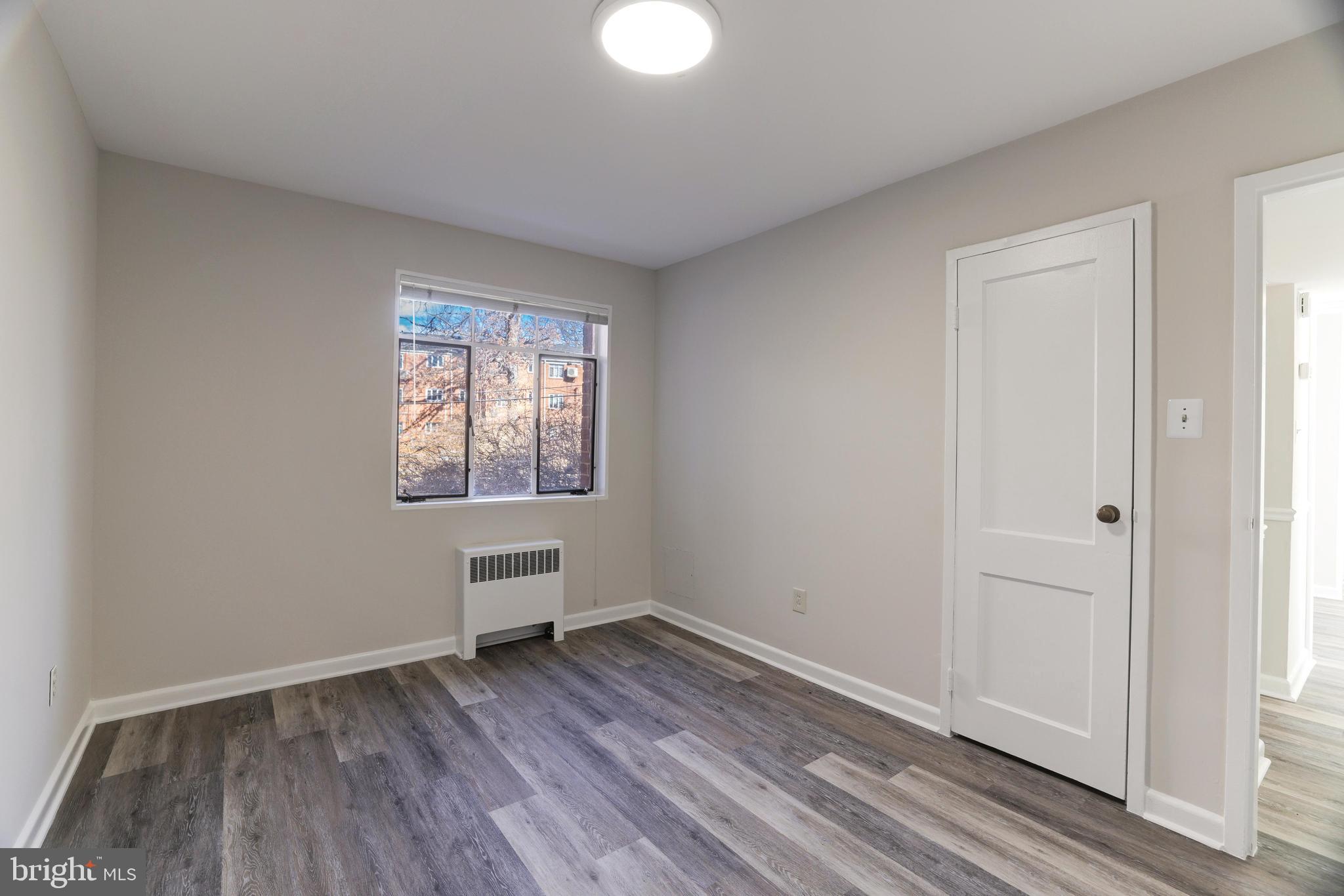 PARKSIDE CONDOMINIUMS - Residential Lease