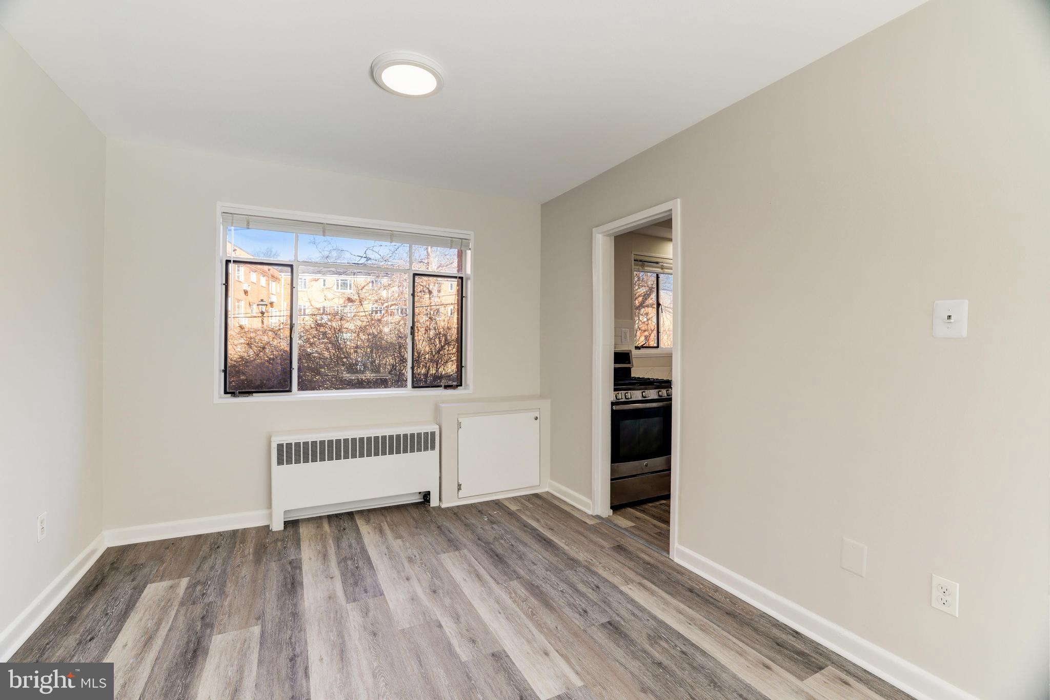 PARKSIDE CONDOMINIUMS - Residential Lease