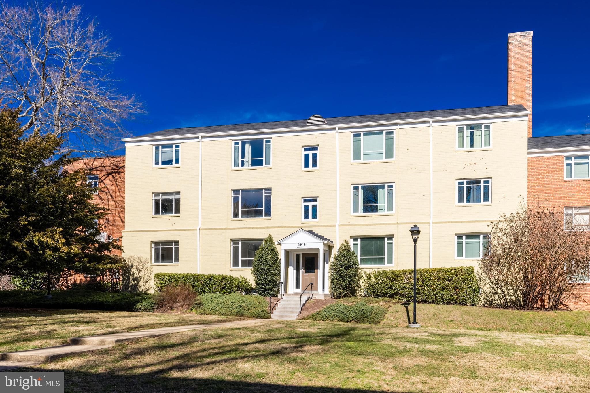 PARKSIDE CONDOMINIUMS - Residential Lease