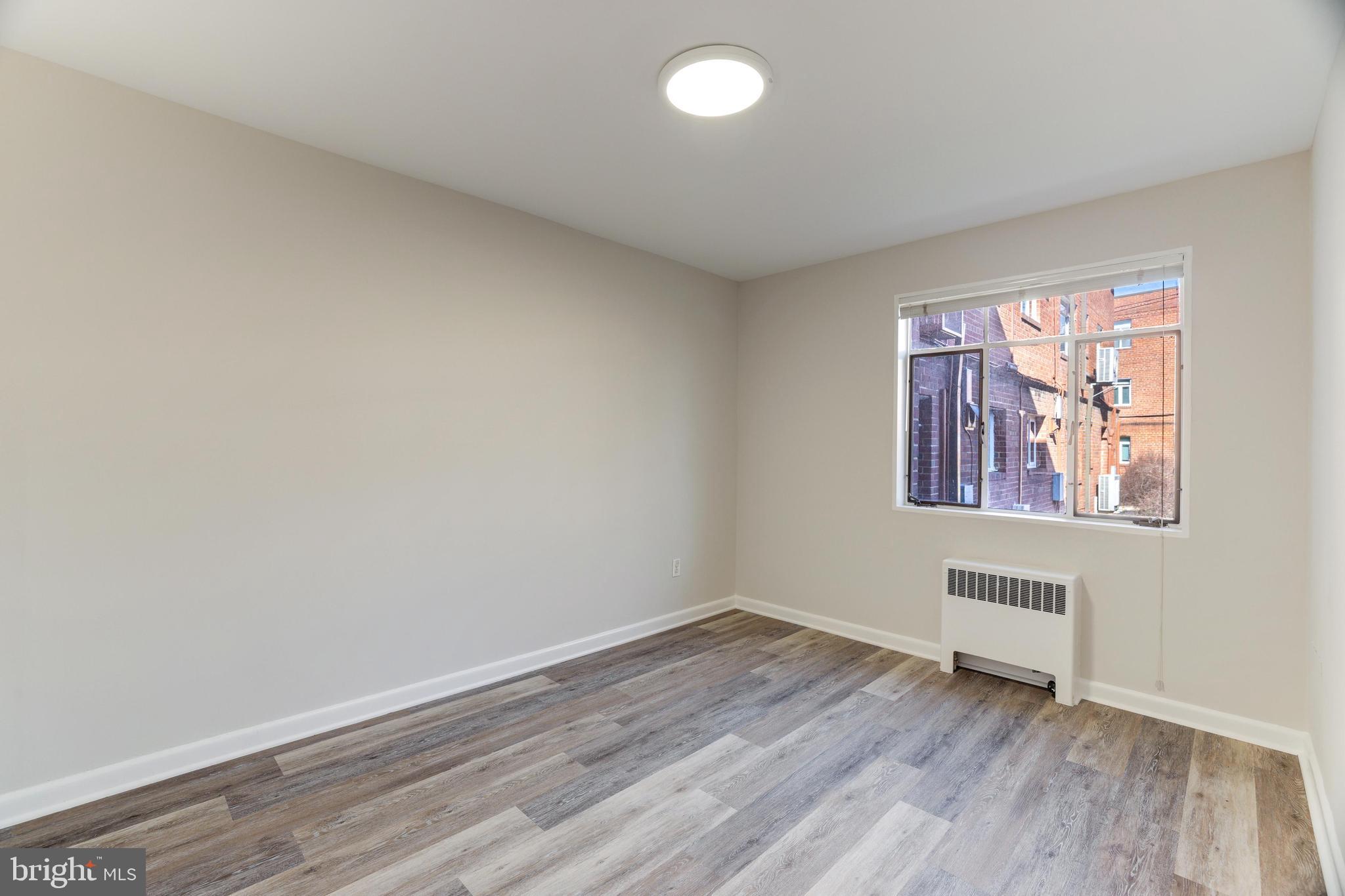 PARKSIDE CONDOMINIUMS - Residential Lease