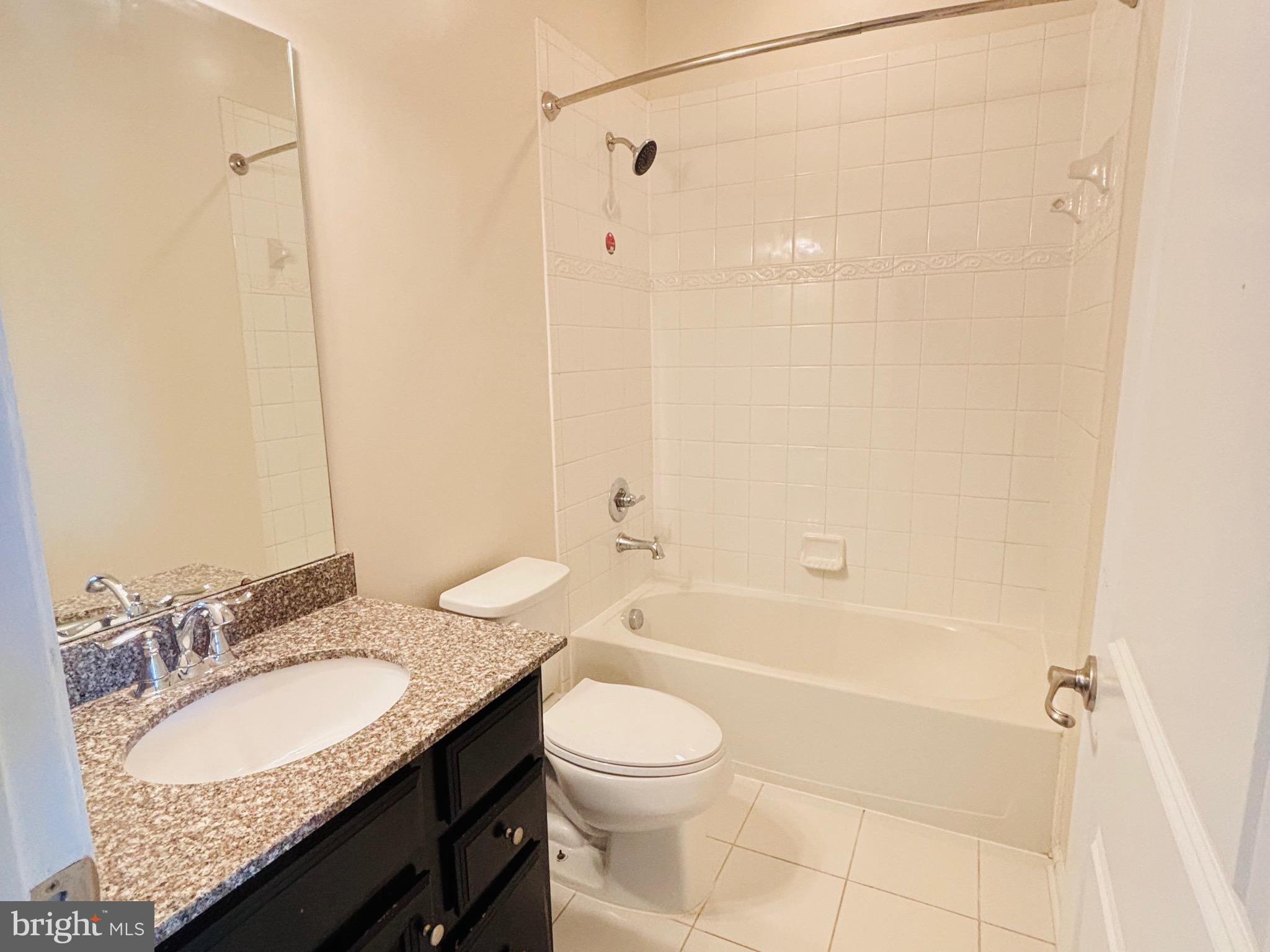 BALLARD GREEN - Residential Lease