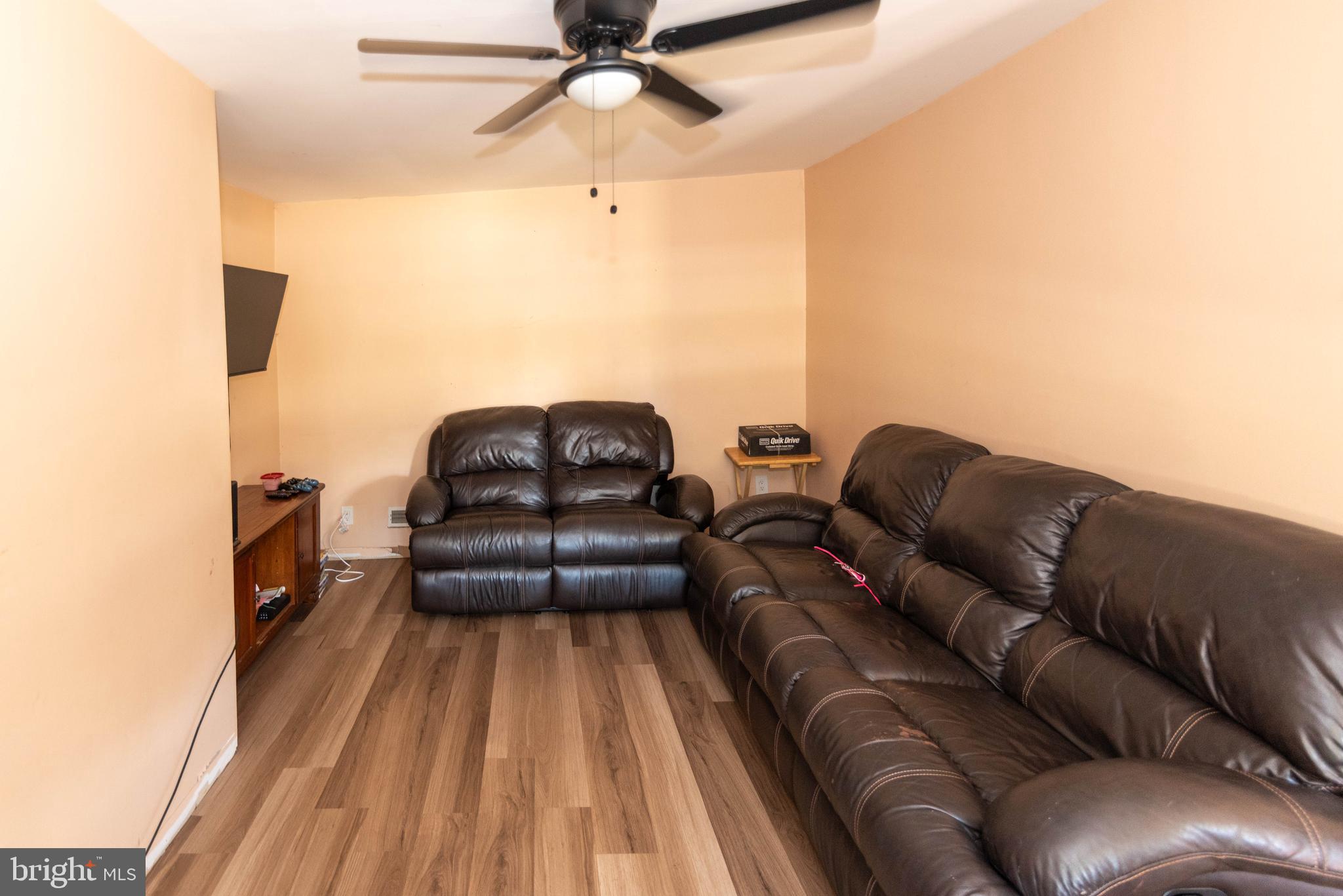 BRIGHT LIGHT SHORES - Residential