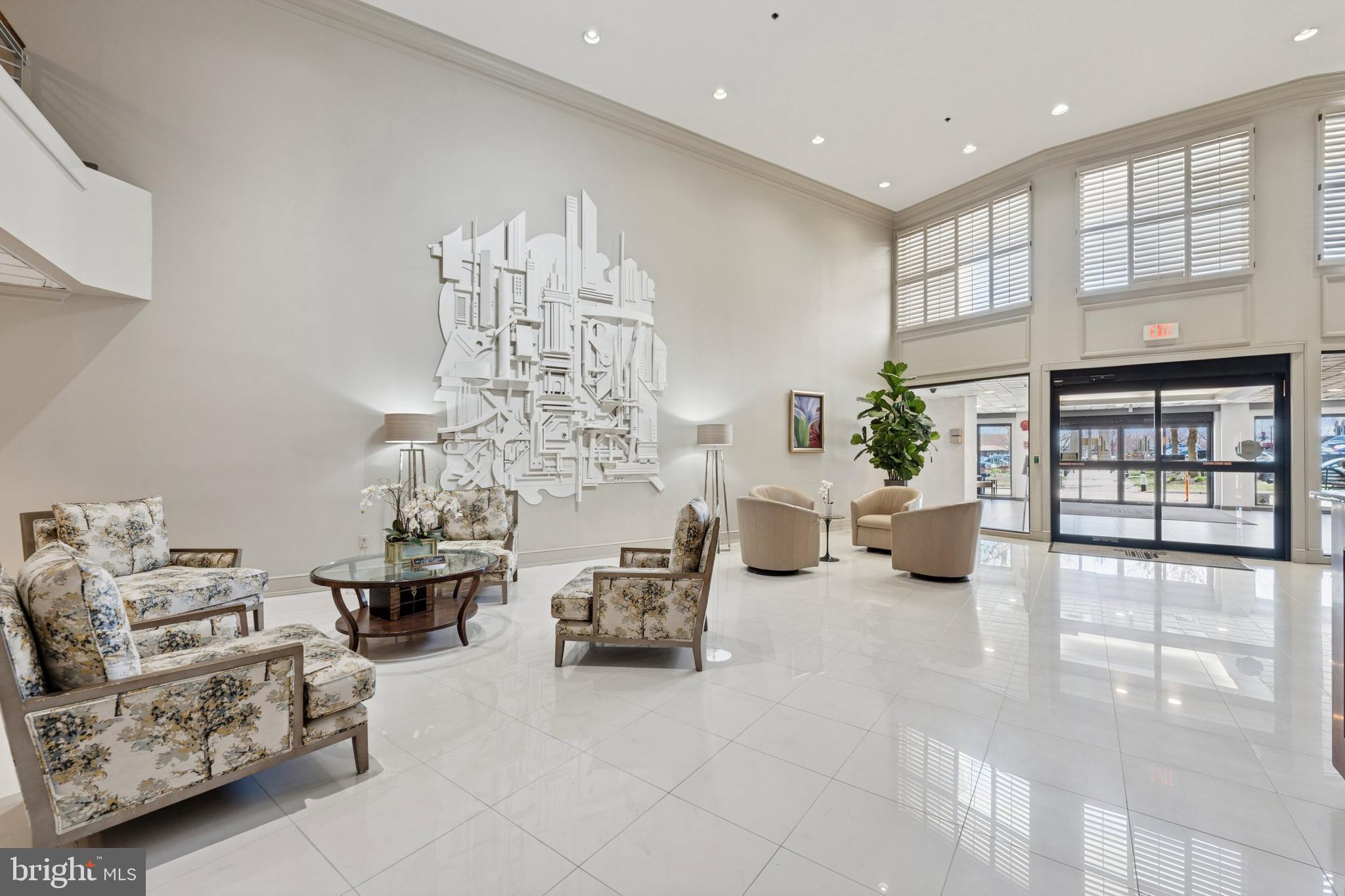 VALLEY FORGE TOWER - Residential