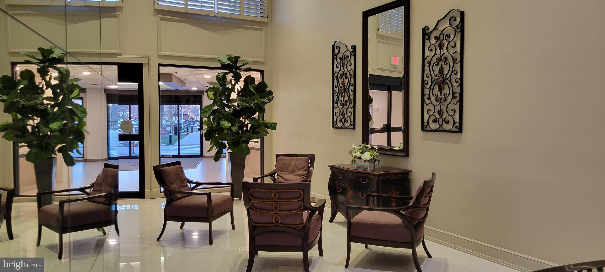 VALLEY FORGE TOWER - Residential