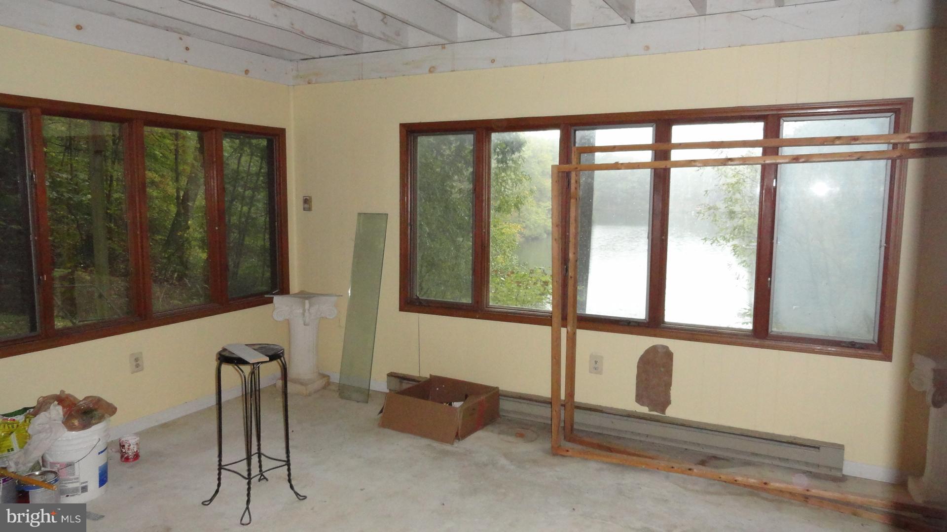 SHANNONDALE - Residential