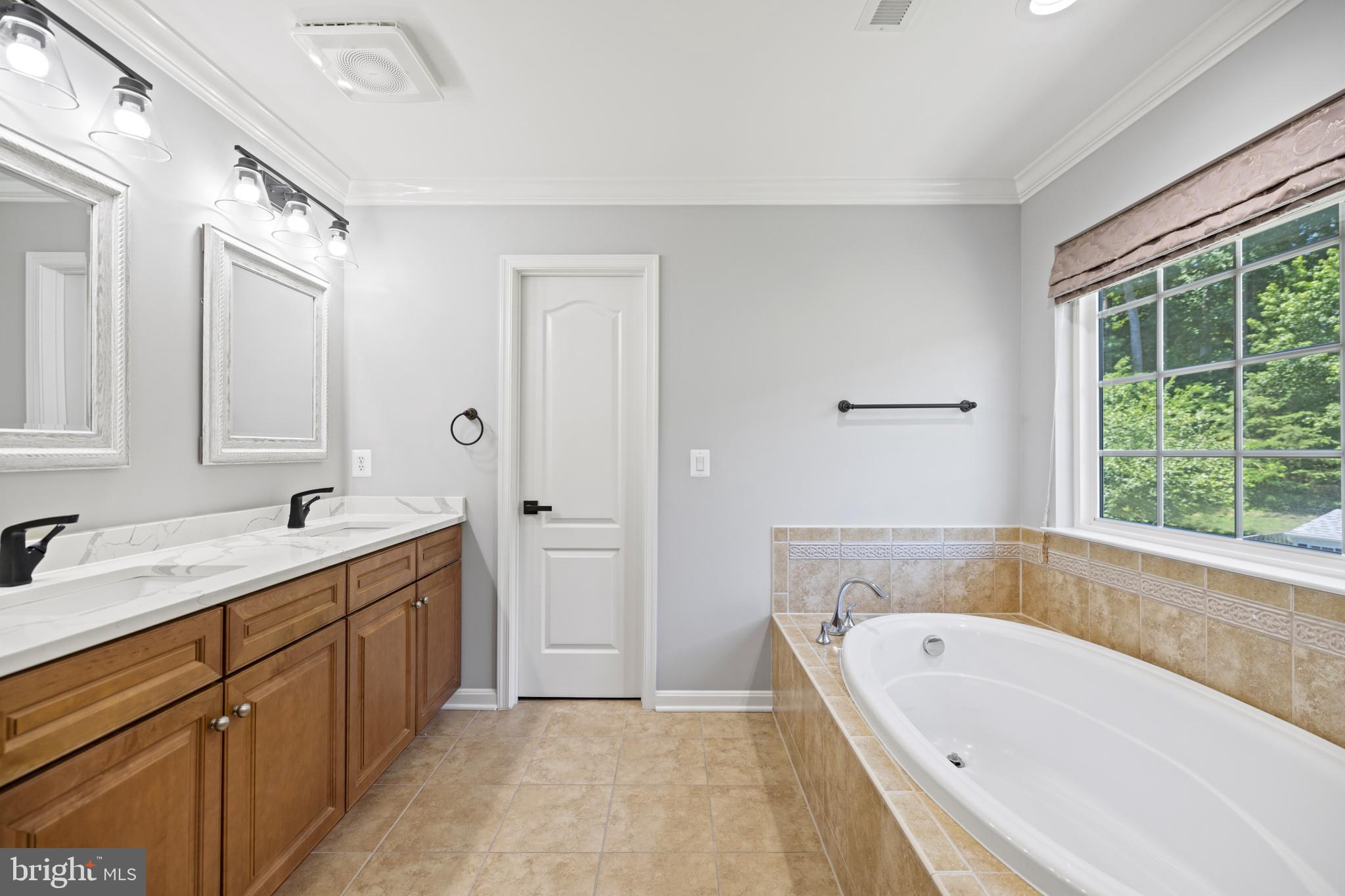 RESERVE AT POTOMAC CREST - Residential