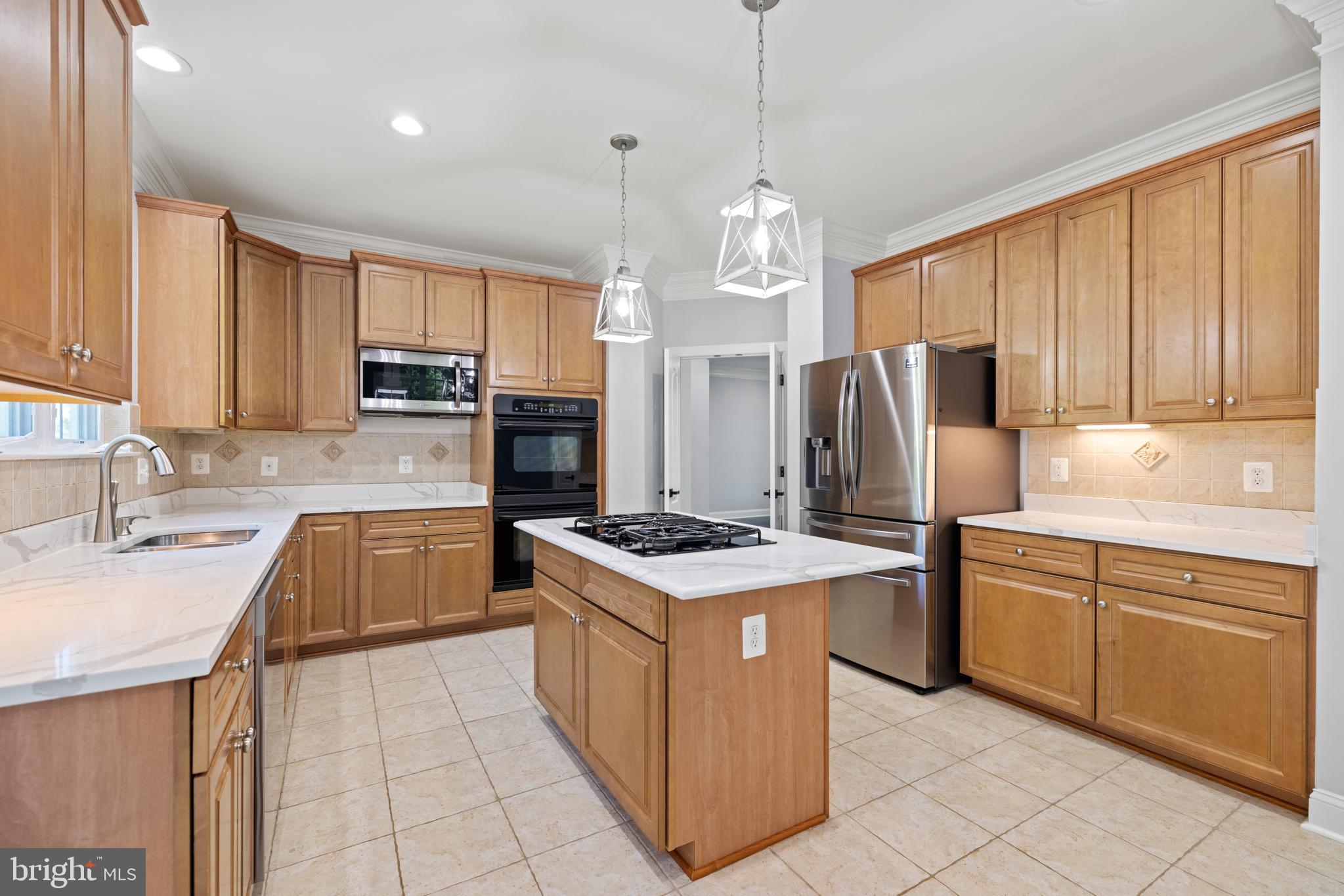 RESERVE AT POTOMAC CREST - Residential